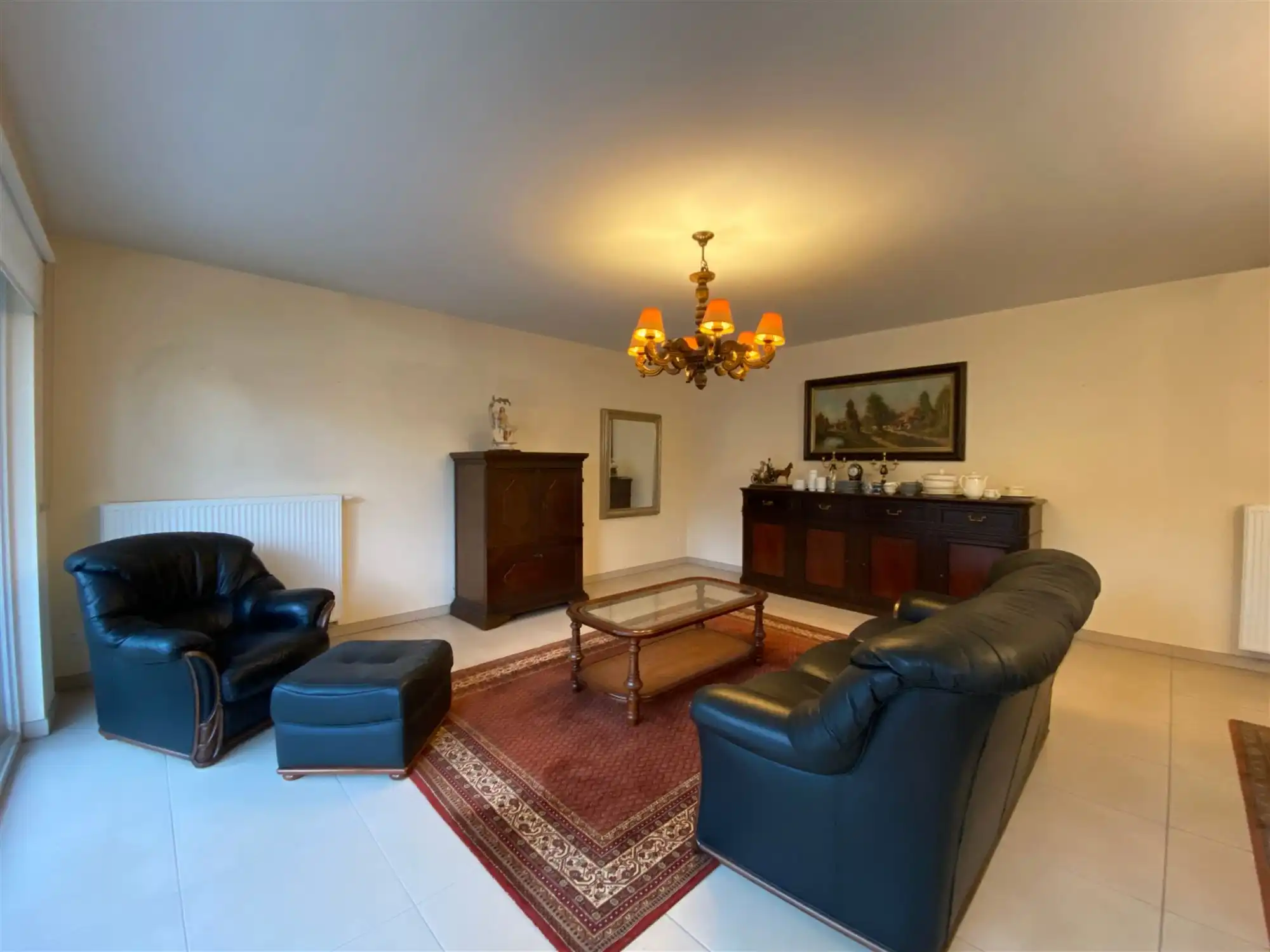 Ruim gelijkvloers appartement met twee slaapkamers, berging en ondergrondse autostaanplaats foto 6