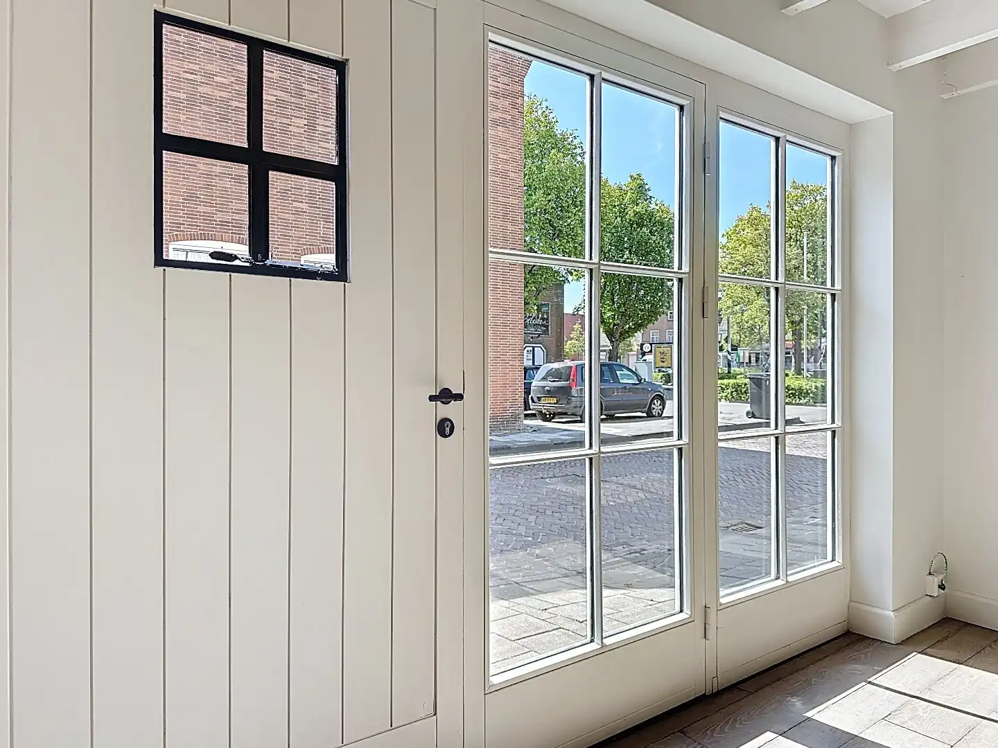 Sfeervolle en luxe tussenwoning in Zuidzande met vrij zicht over de velden foto 22