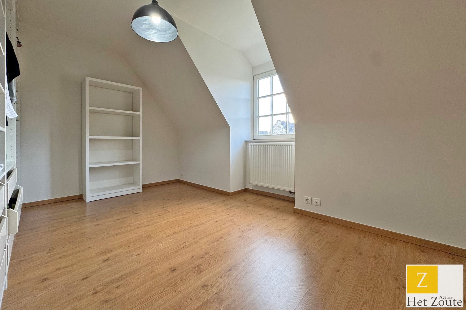 Opgefriste woning met tuin in het hartje van Ramskapelle foto 15