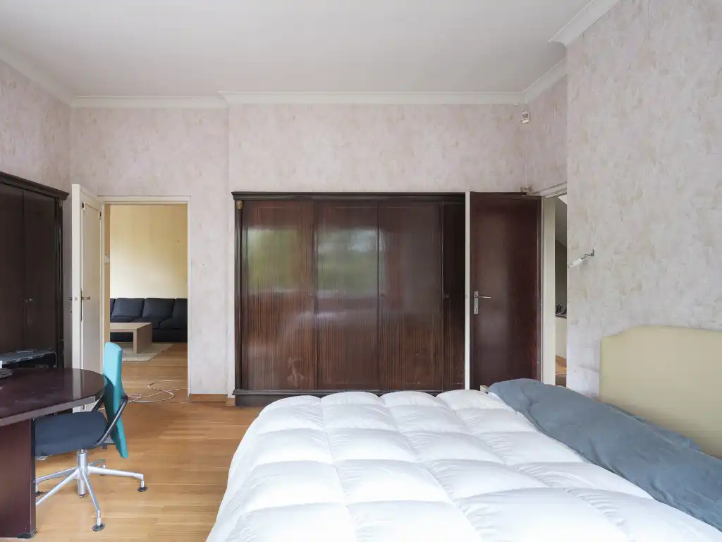 Omgeving Sint-Pieters station - Imposante half vrijstaande villa met parktuin, in nieuwe zakelijkheid naar een ontwerp van architect&nbsp;Geo&nbsp;Bontinck (1935). foto 21