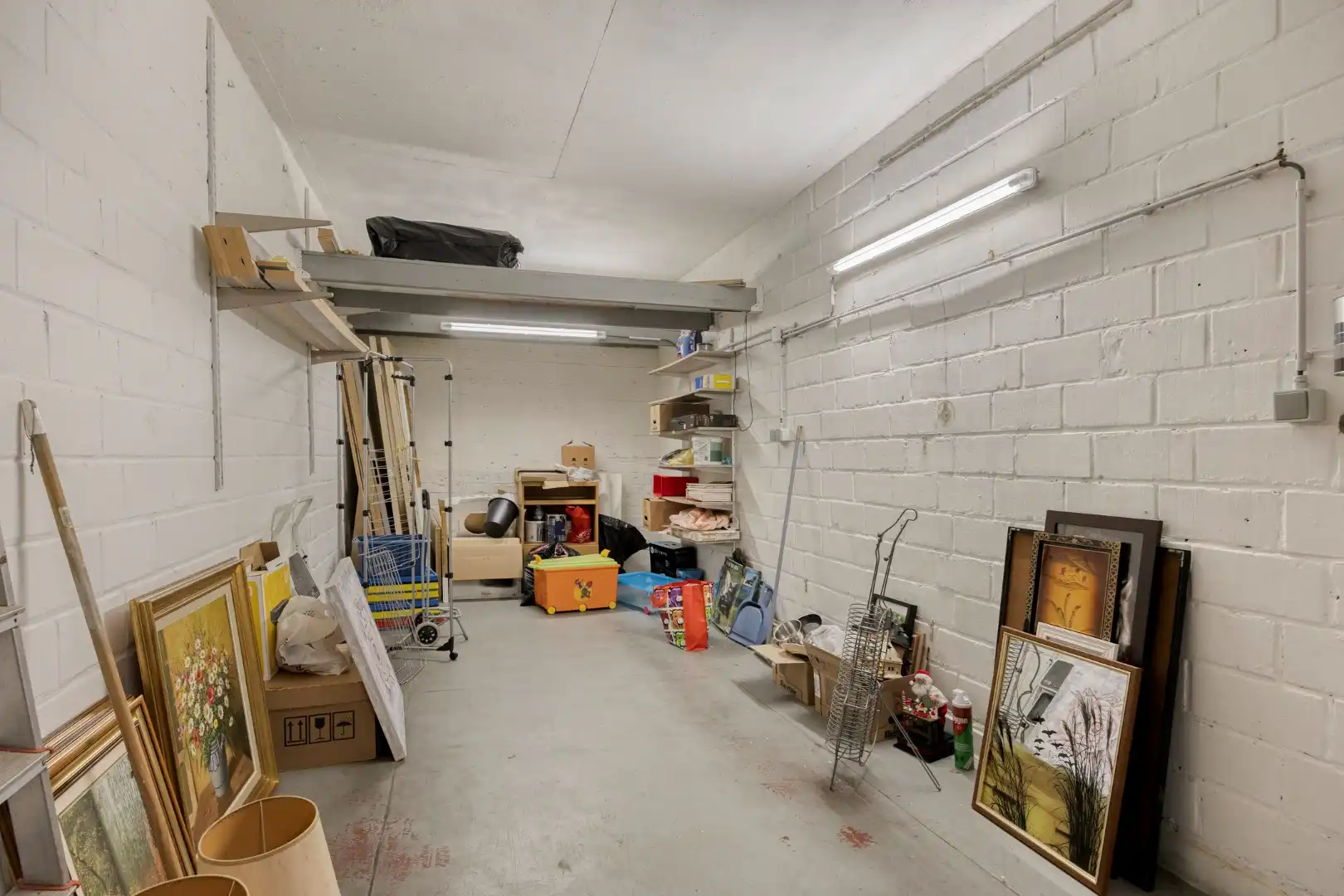 Instapklaar appartement met 2 slaapkamers en garage foto 18