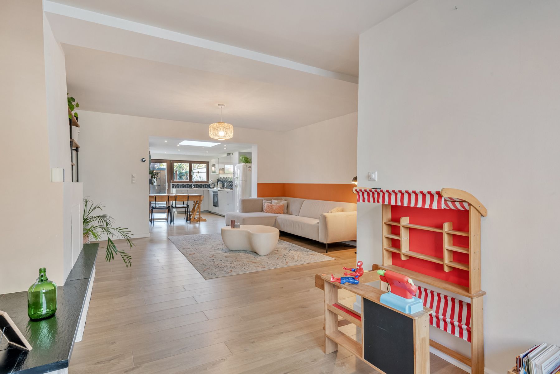 Instapklare en energiezuinige woning met tuin op toplocatie foto 5