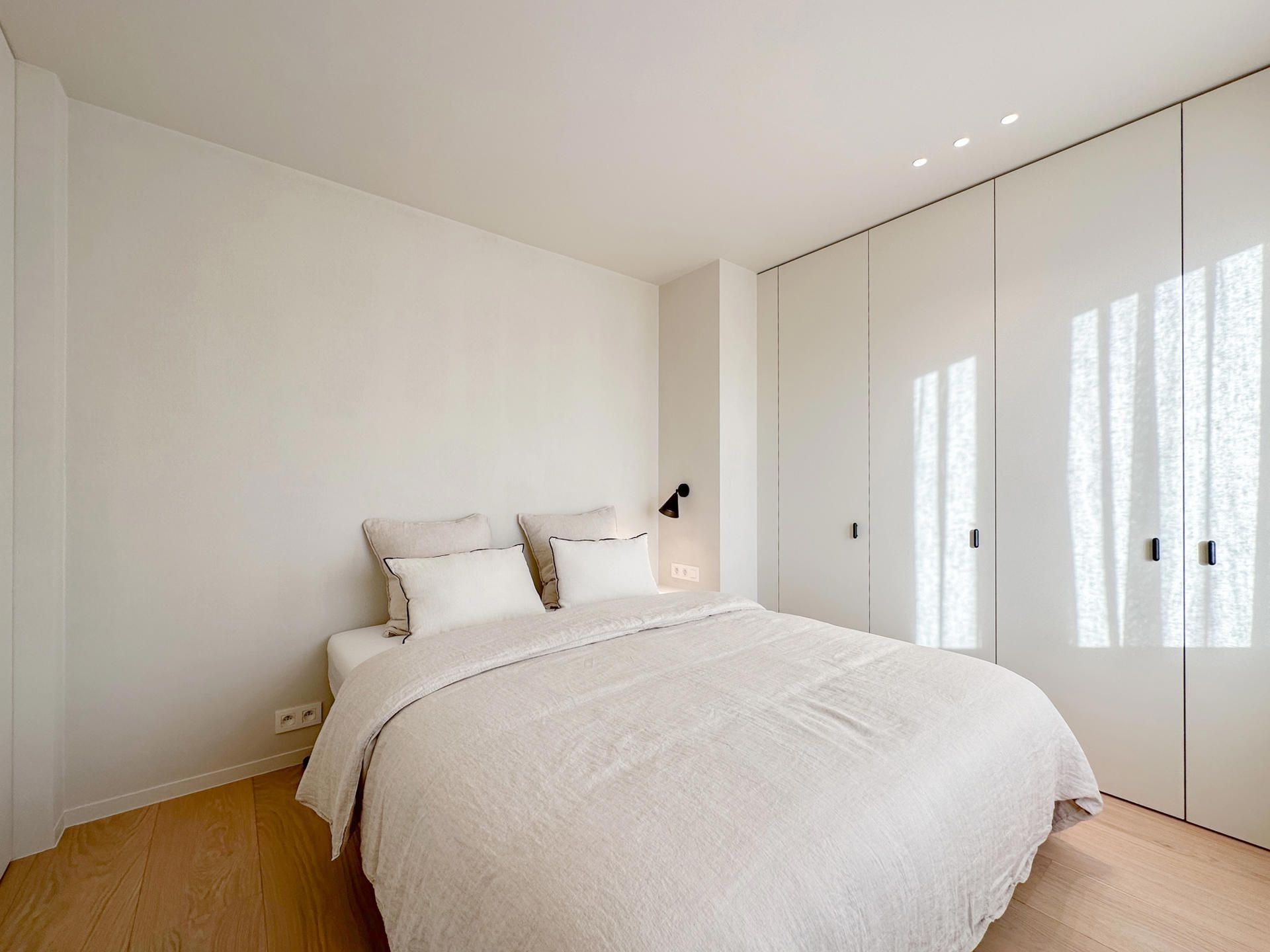 Uitzonderlijk mooi, tijdloos GERENOVEERD 4-slpk. appartement foto 8