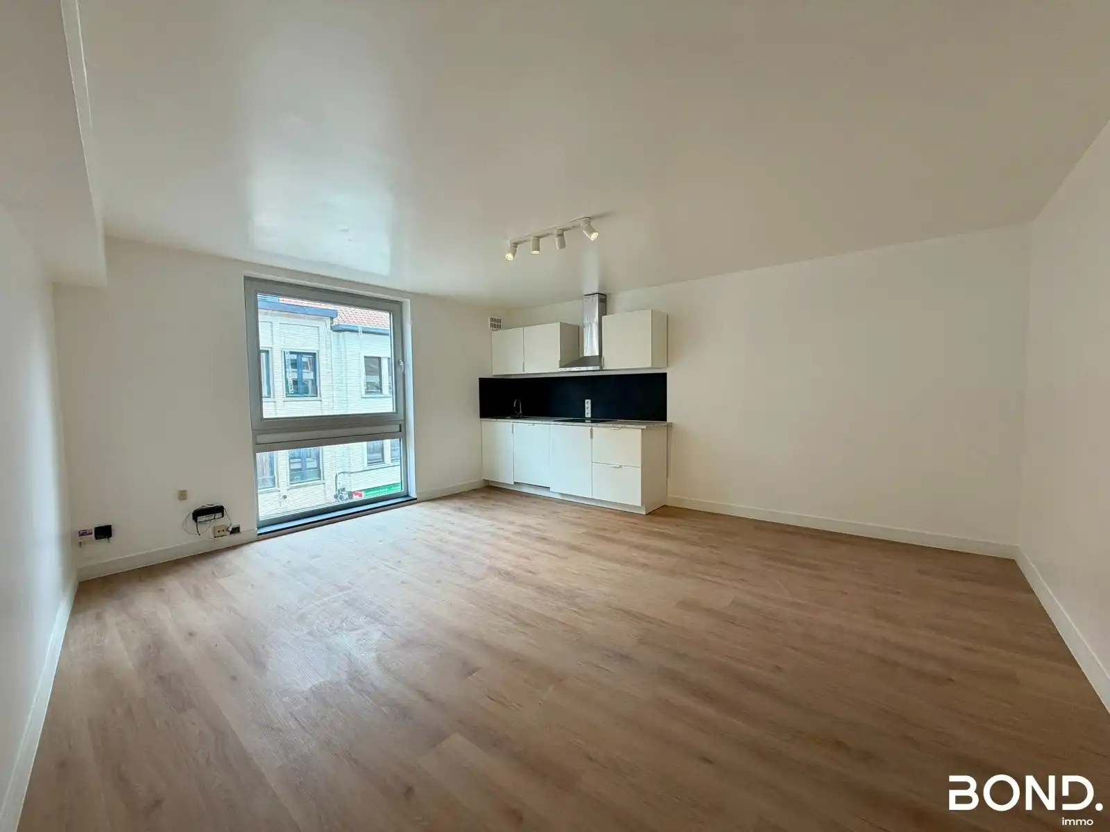 Gerenoveerde studio in hartje Leuven! foto {{pictureIndex}}