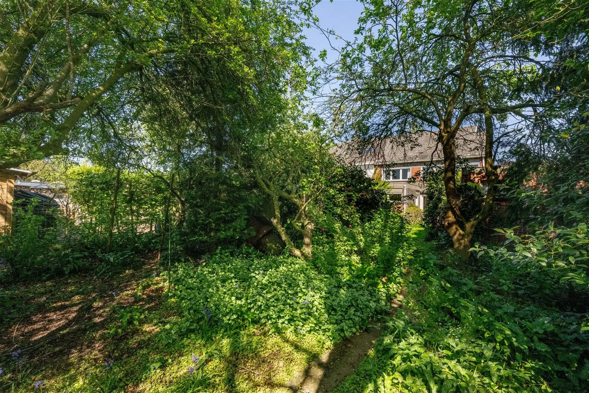 Halfopen woning met 5 slaapkamers foto 21