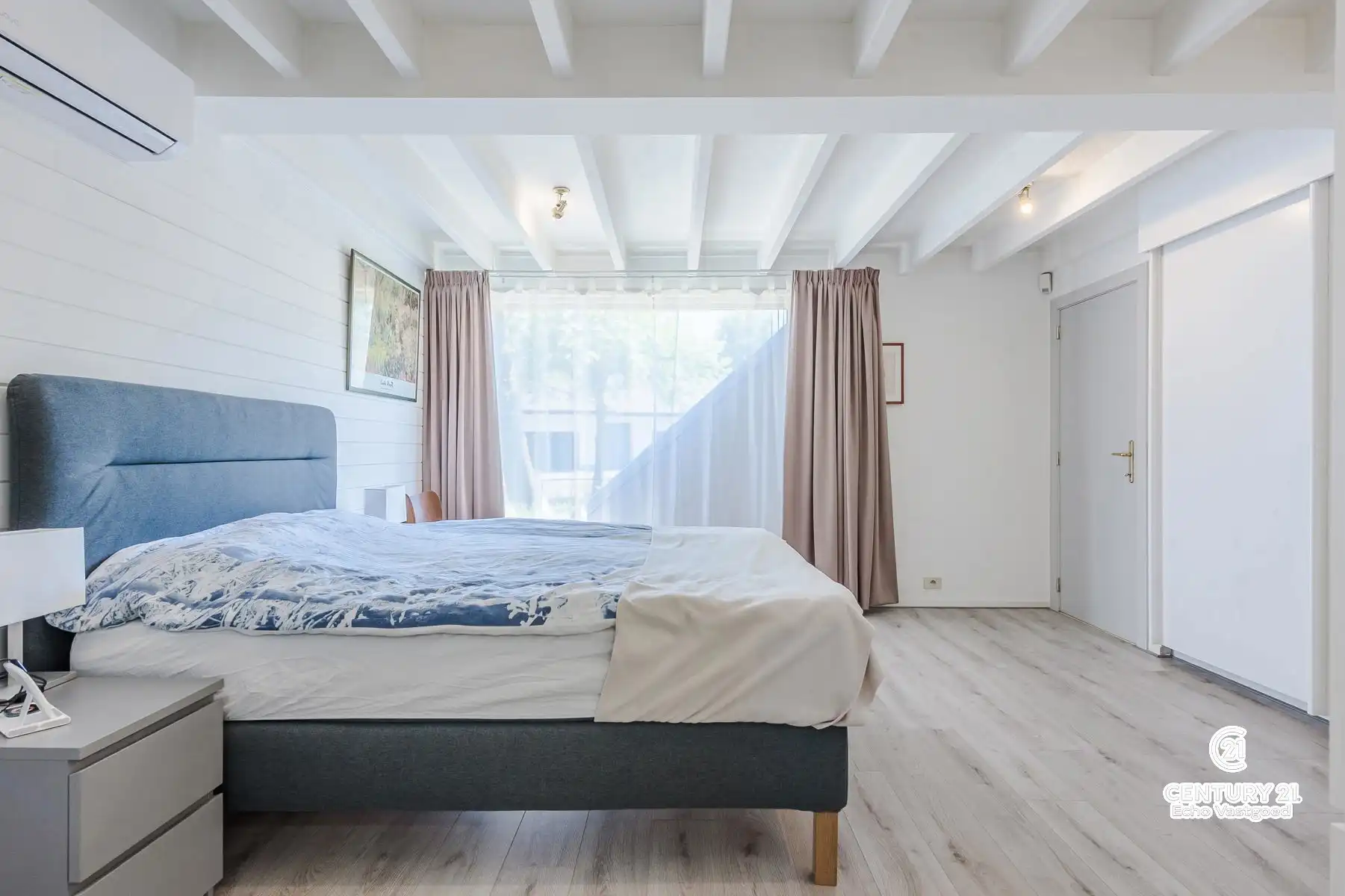 Onderhouden, energiezuinige gelijkvl. villa met mooie tuin foto 15
