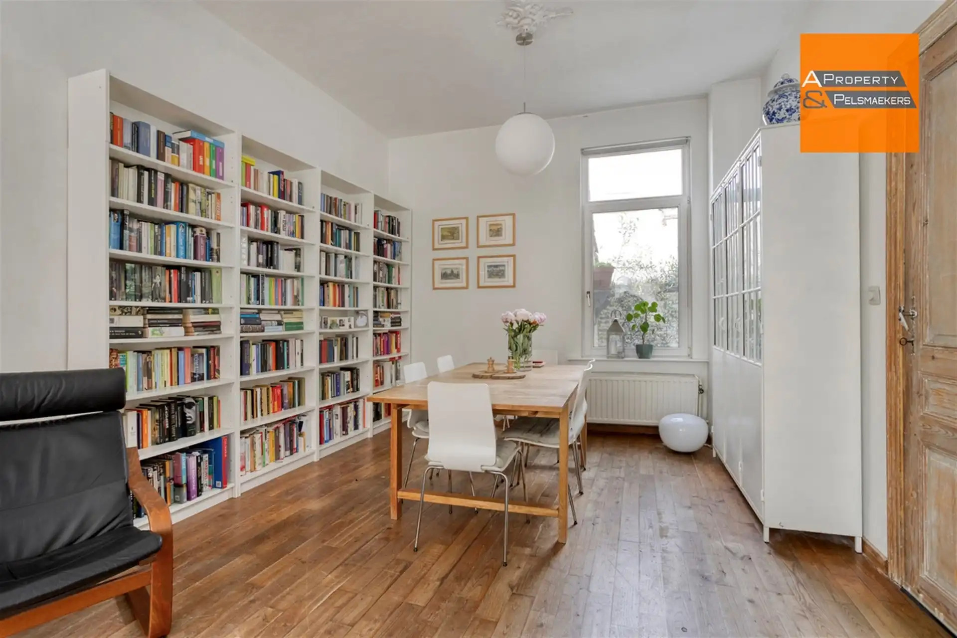 Karaktervolle herenwoning met stadkoer foto 2