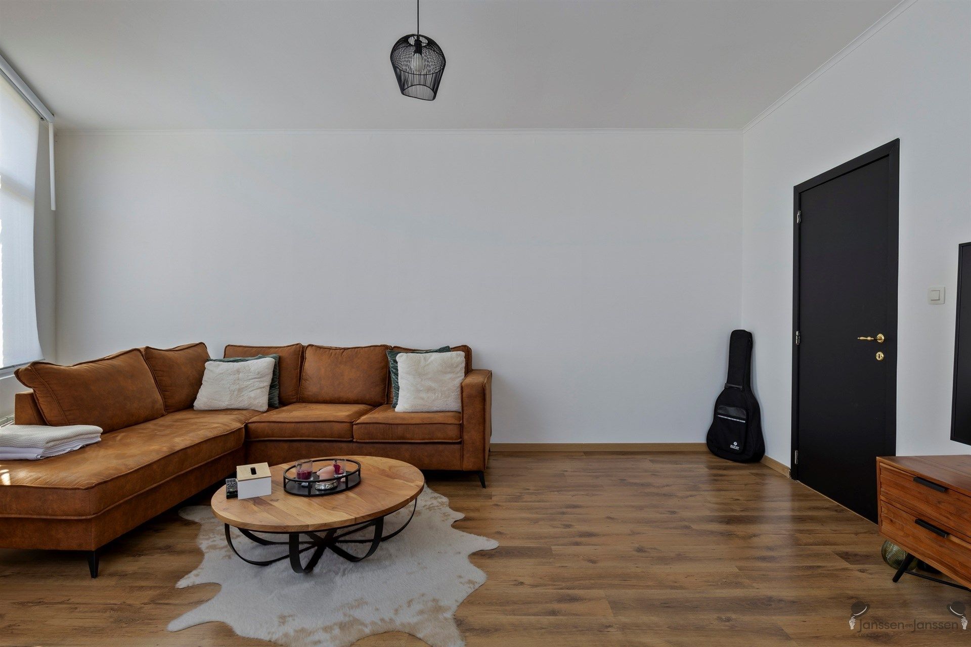 Veelzijdige Hoekwoning met 3 tot 5 slpk op centrale locatie wonen, werken of groeien met het gezin foto 13