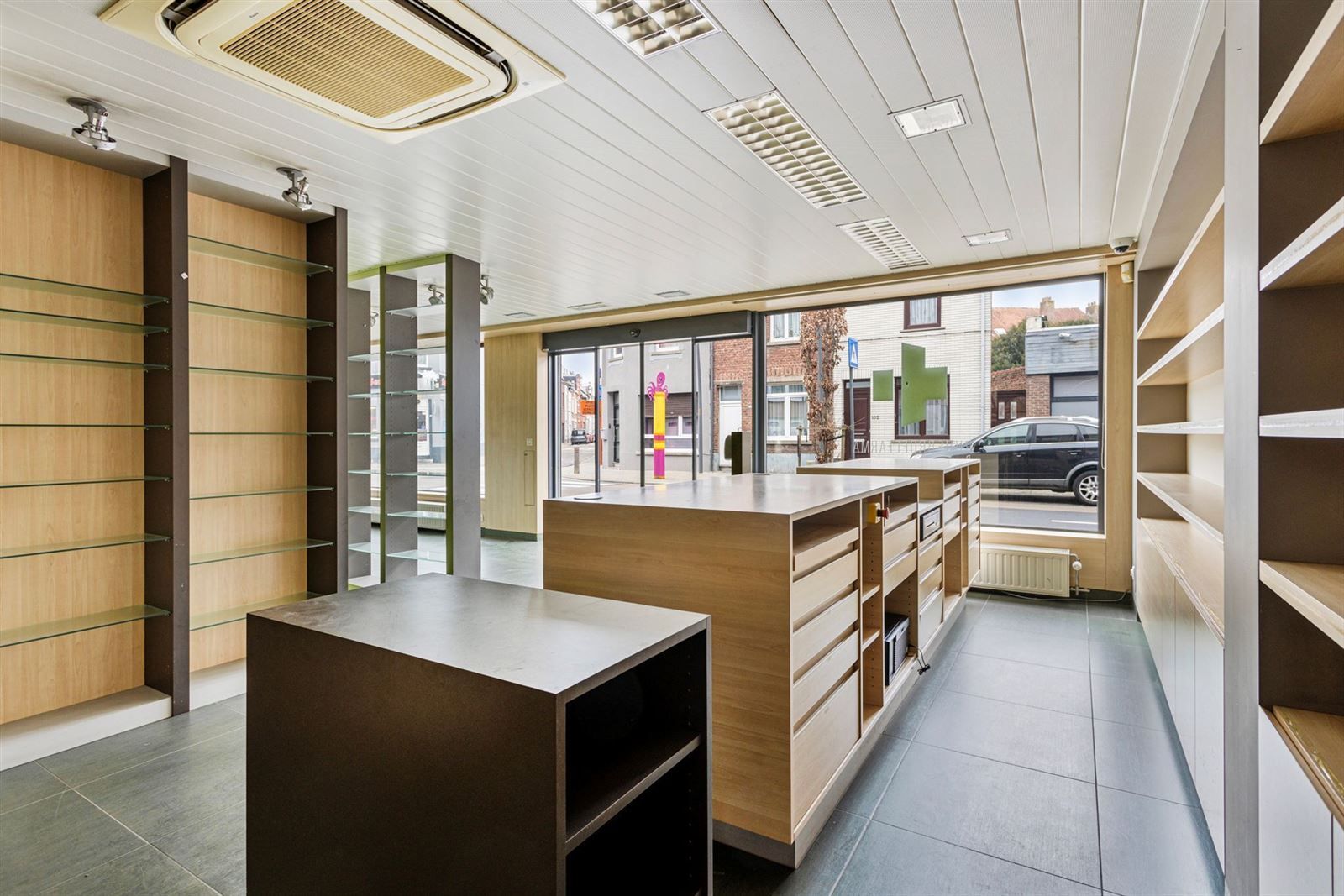 Handelsgelijkvloers foto 8