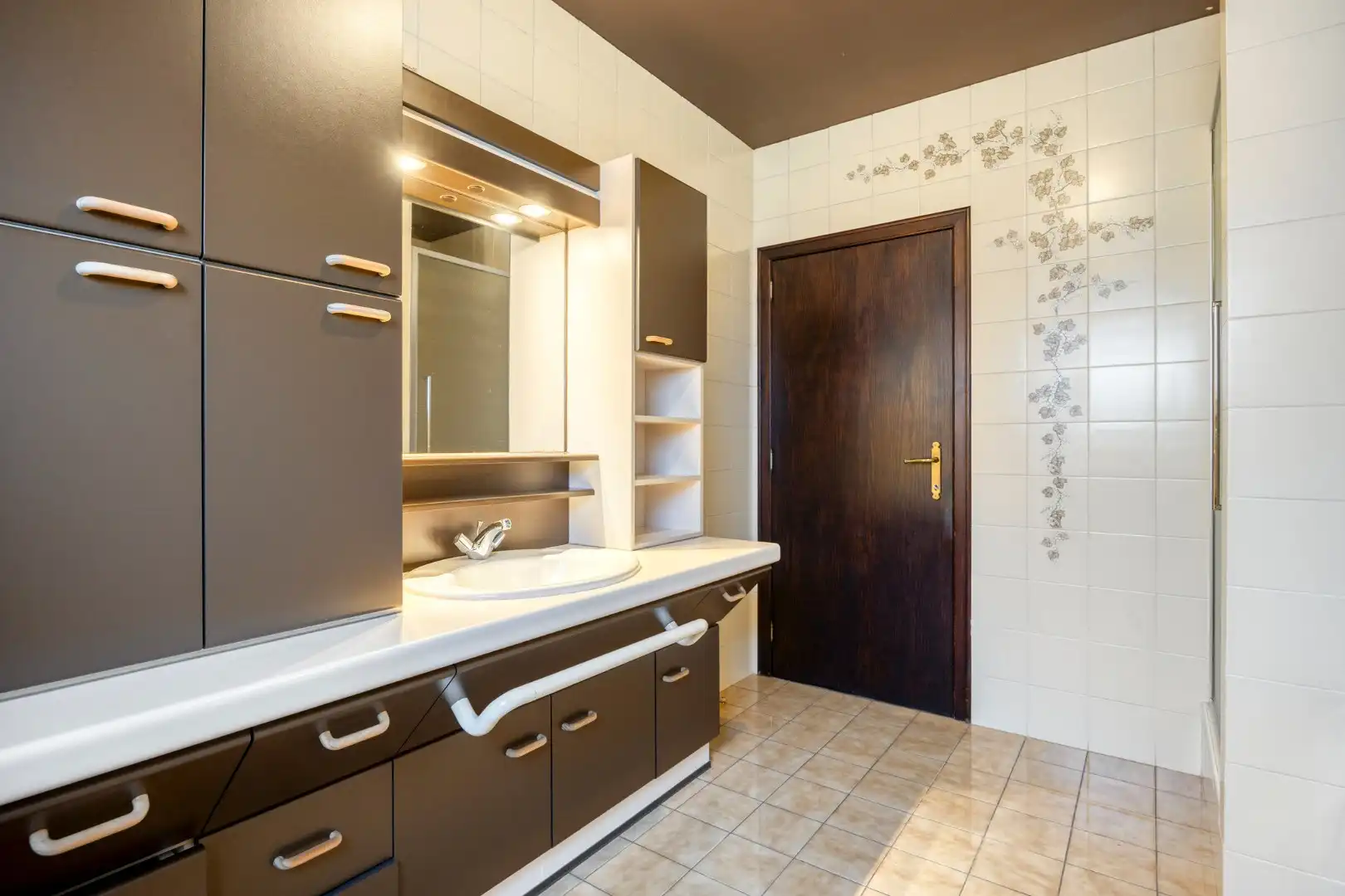 Gelijkvloerse woning met 3 slpks, rustig gelegen op 868 m² ! foto 13