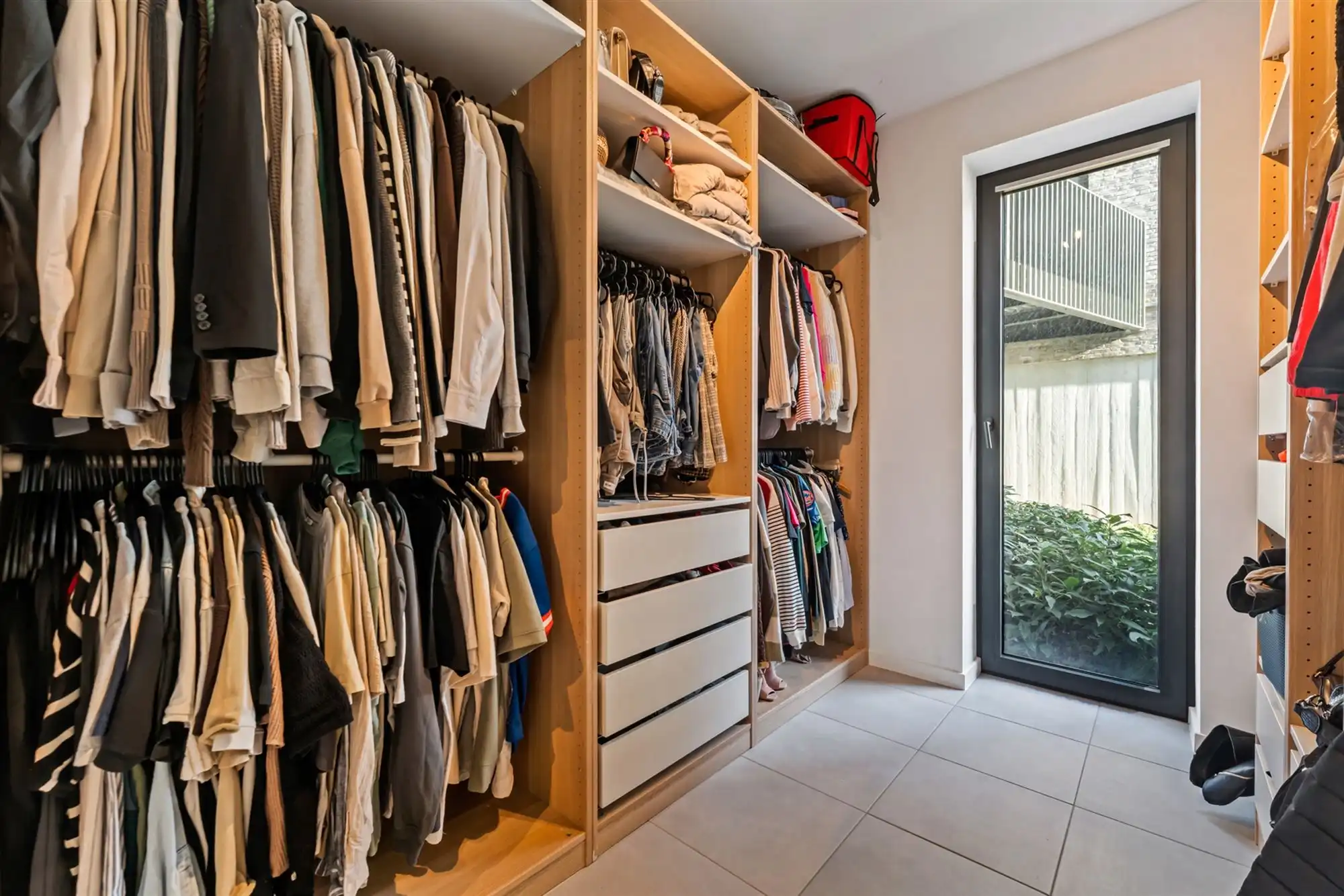 MODERN EN KLASSEVOL INGERICHT GV APPARTEMENT IN DE NABIJHEID VAN HET CENTRUM VAN LEOPOLDSBURG foto 17