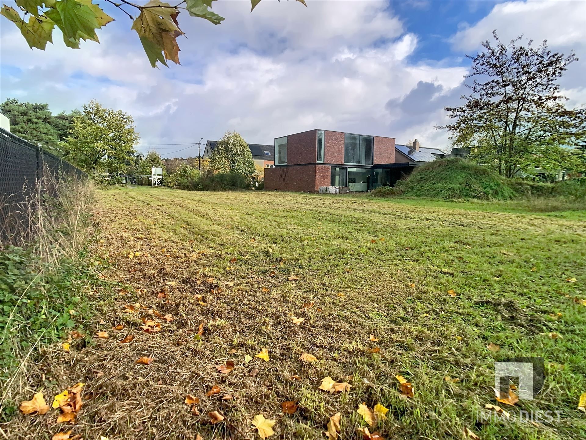 Bouwgrond in het groen met perfecte oriëntatie foto 39