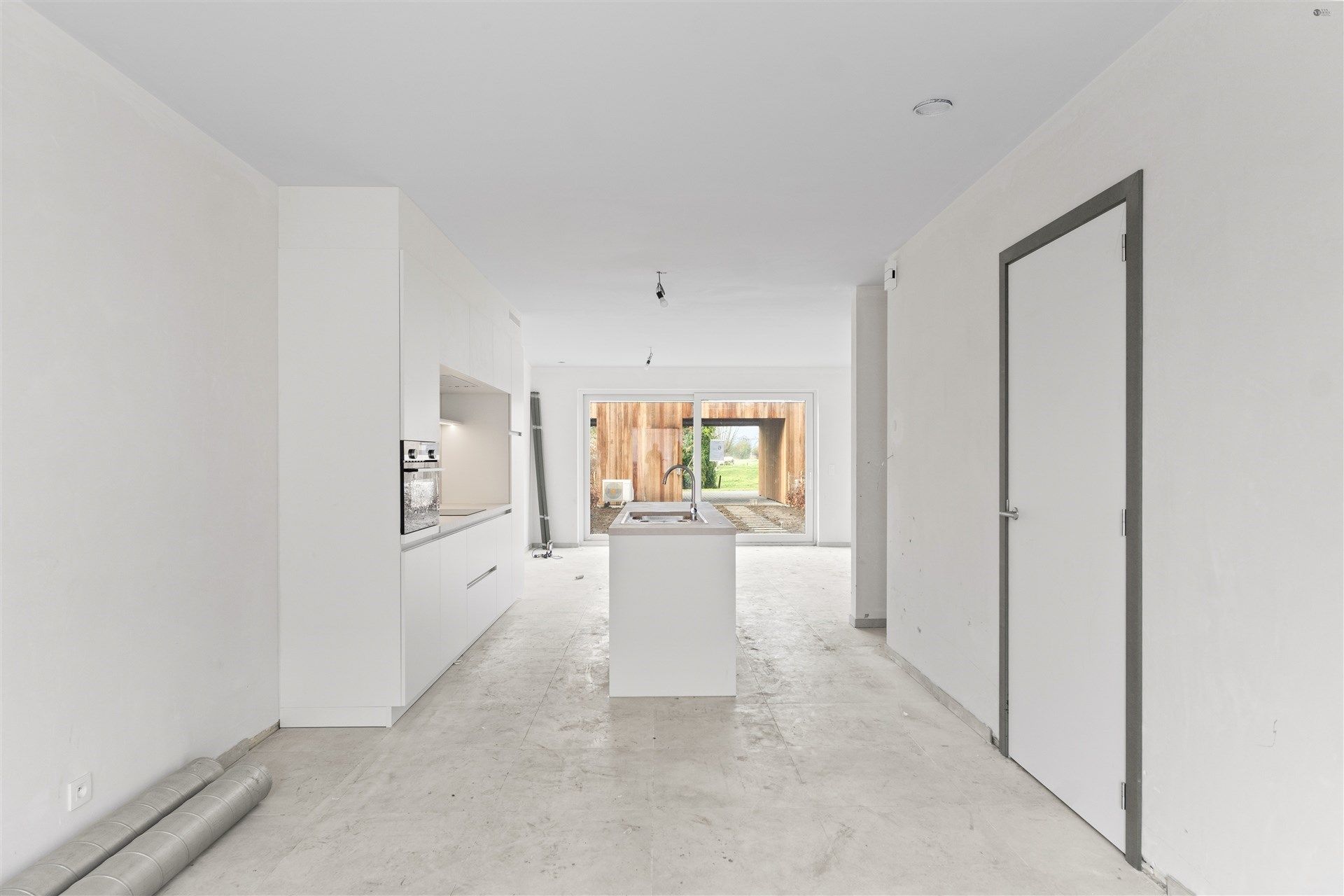 Zeer kwalitatieve woning met aanpalende carport foto 7