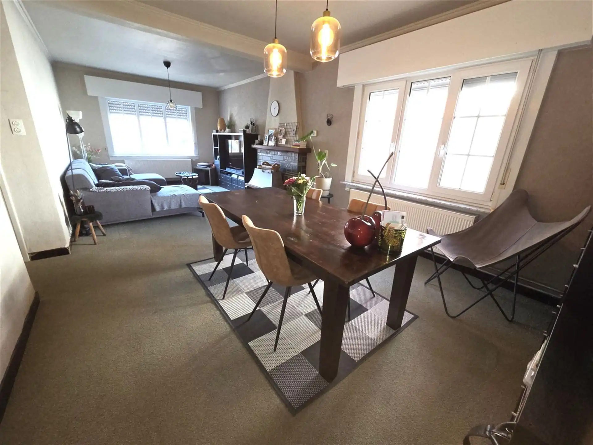 Leuke woning met 3 slaapkamers, garage en bijgebouw in de tuin foto 3