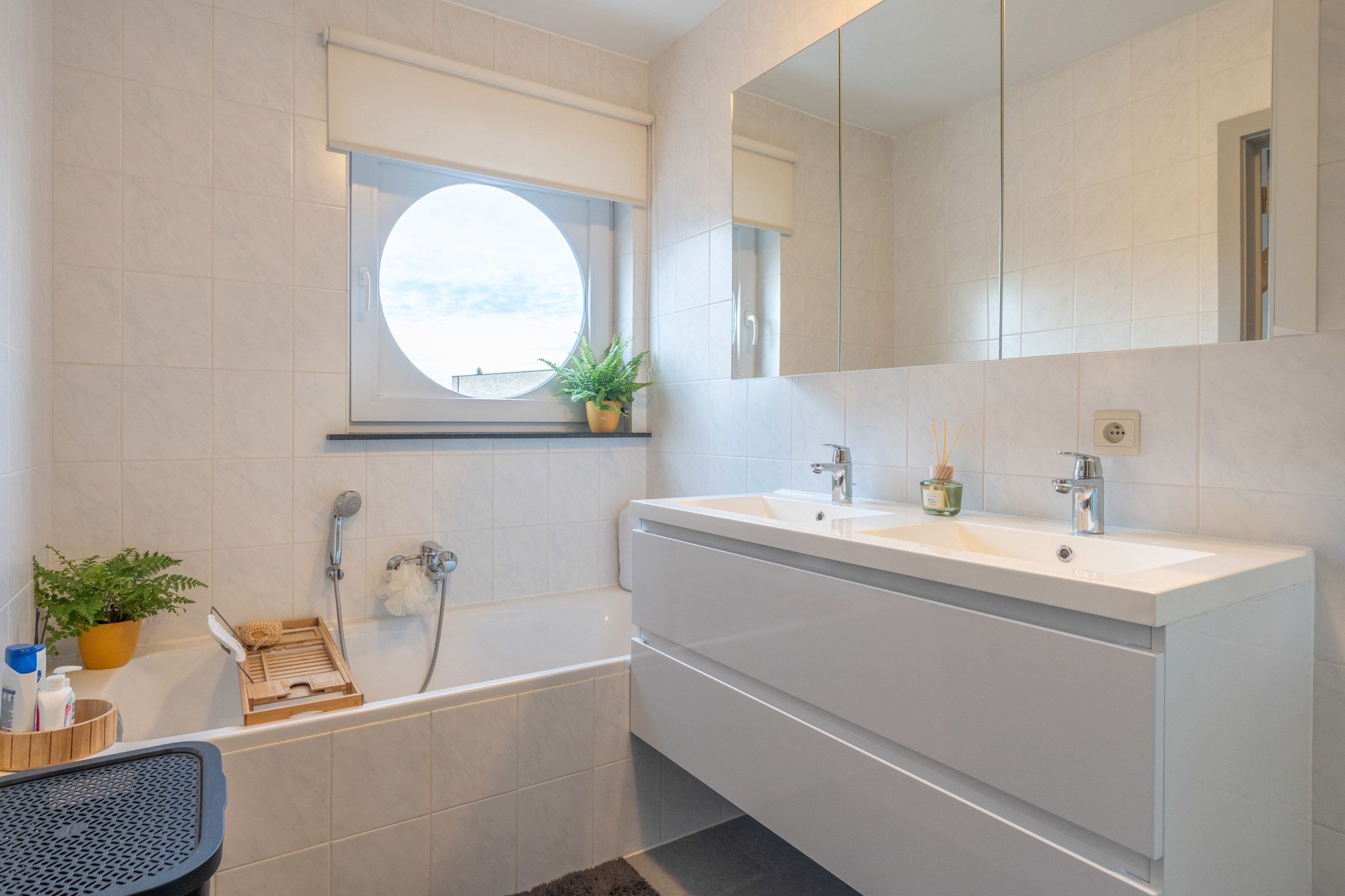 Instapklare woning met 4 slpks in rustige wijk te Vosselaar. foto 24