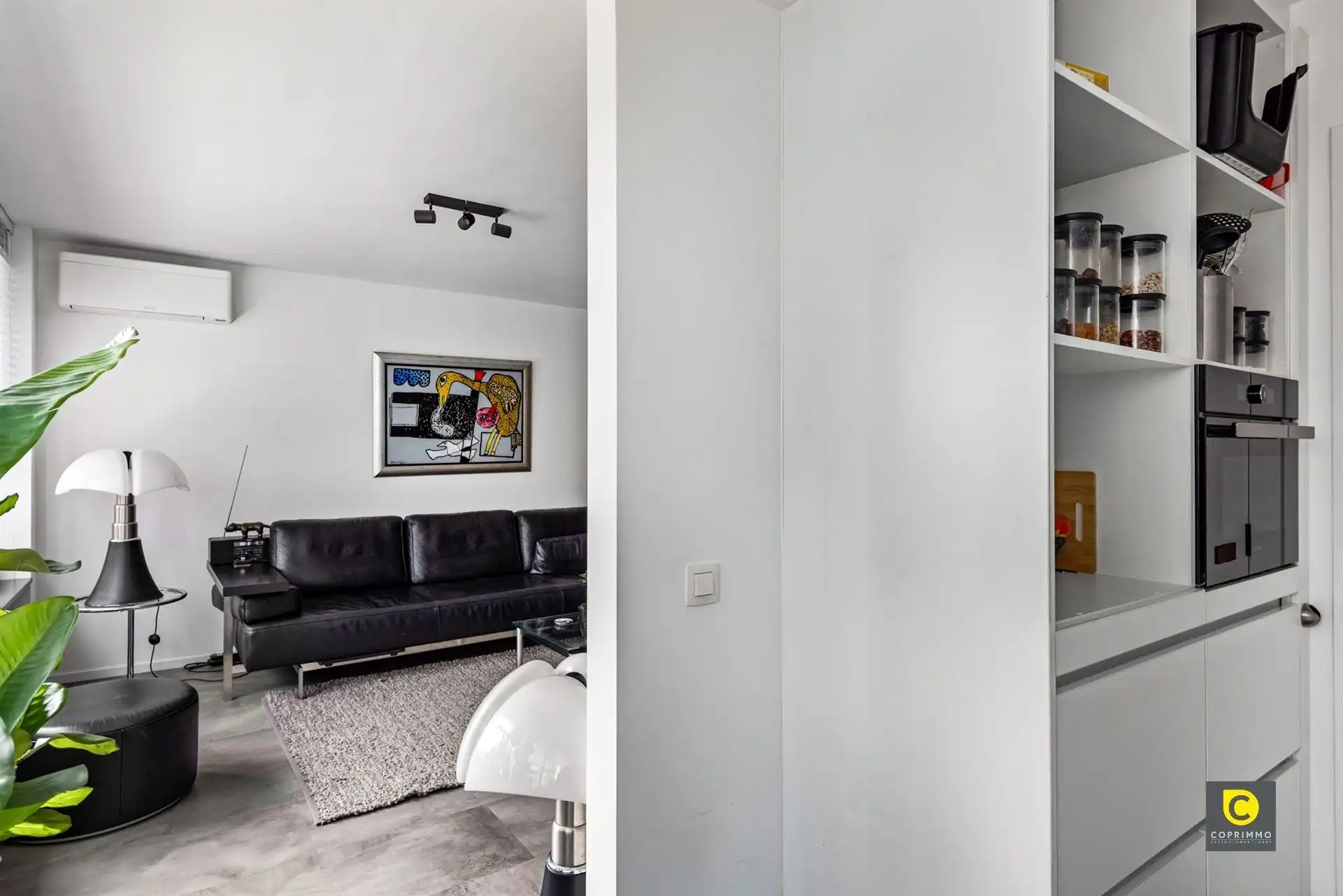 Recent gerenoveerd 2 slpk app met airco en terras! foto 4