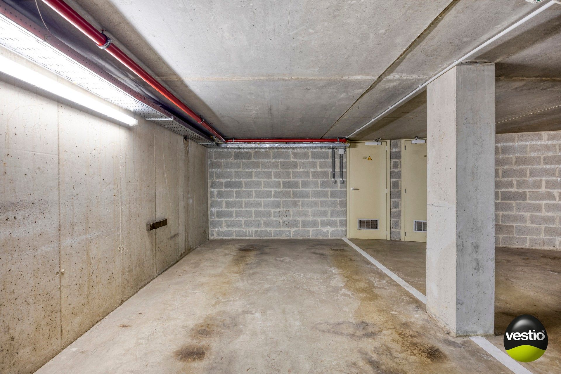 Smaakvol, kwalitatief afgewerkt 2 slaapkamer appartement met terras. foto 17