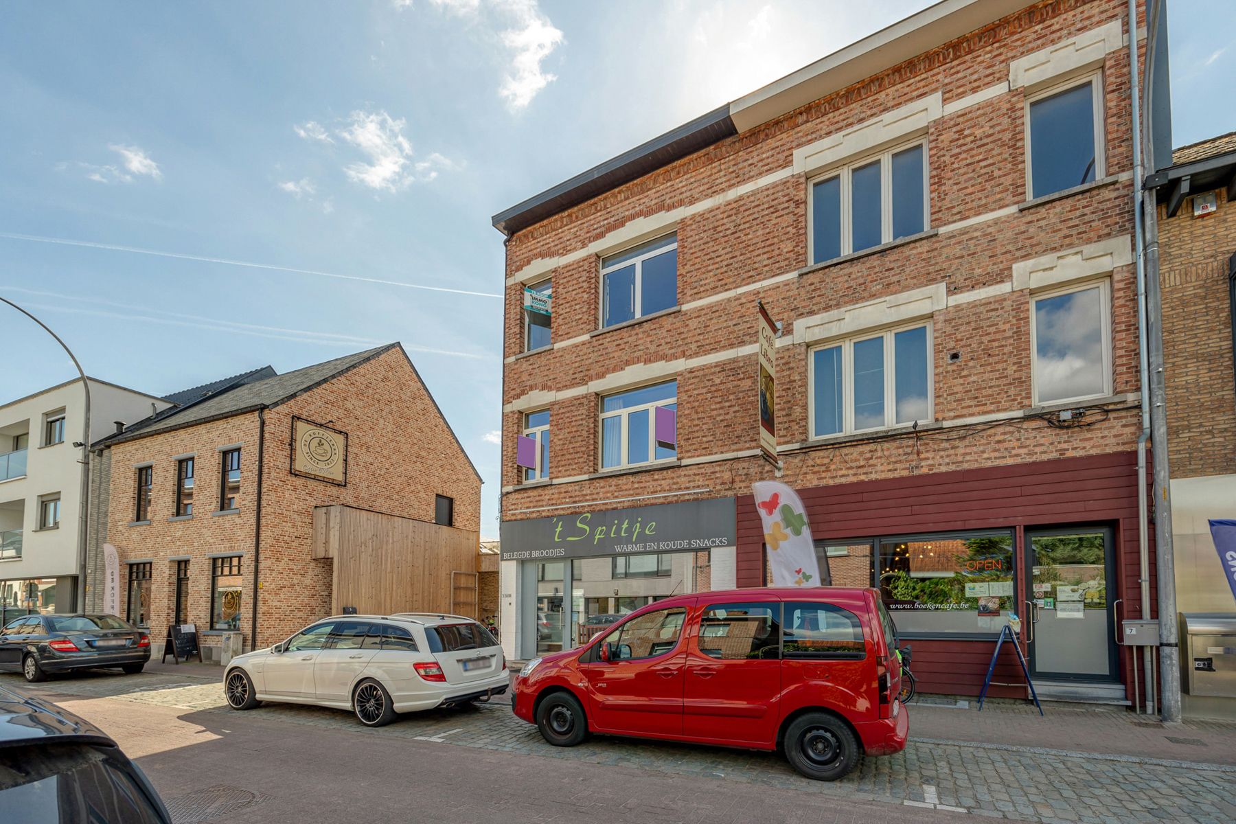 TOPINVESTERING in het centrum van Westerlo foto 2