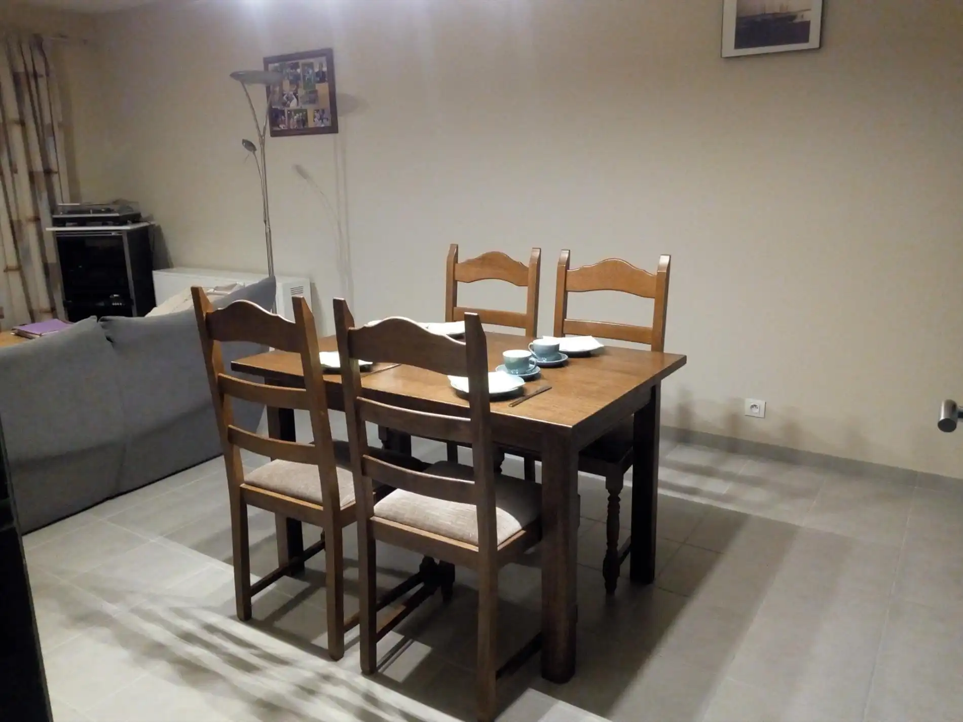 Gelijkvloers appartement met 1 slaapkamer en autostandplaats te Gistel foto 4