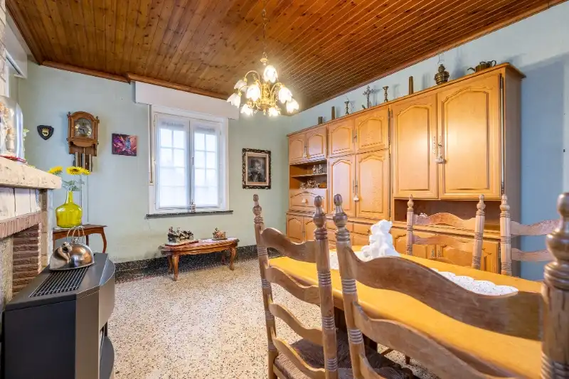 Landelijk gelegen eigendom op 3.070 m² met bijgebouw en weide foto 9