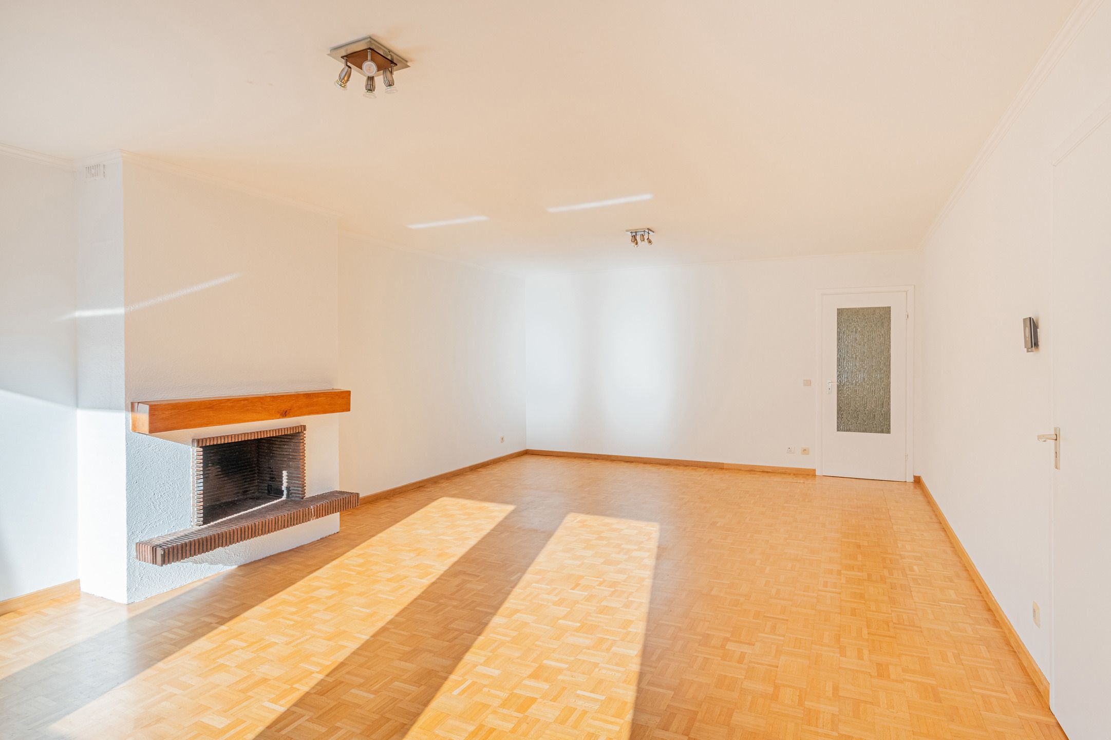 Ruim en lichtrijk 2slpk app in hartje Mechelen foto 4