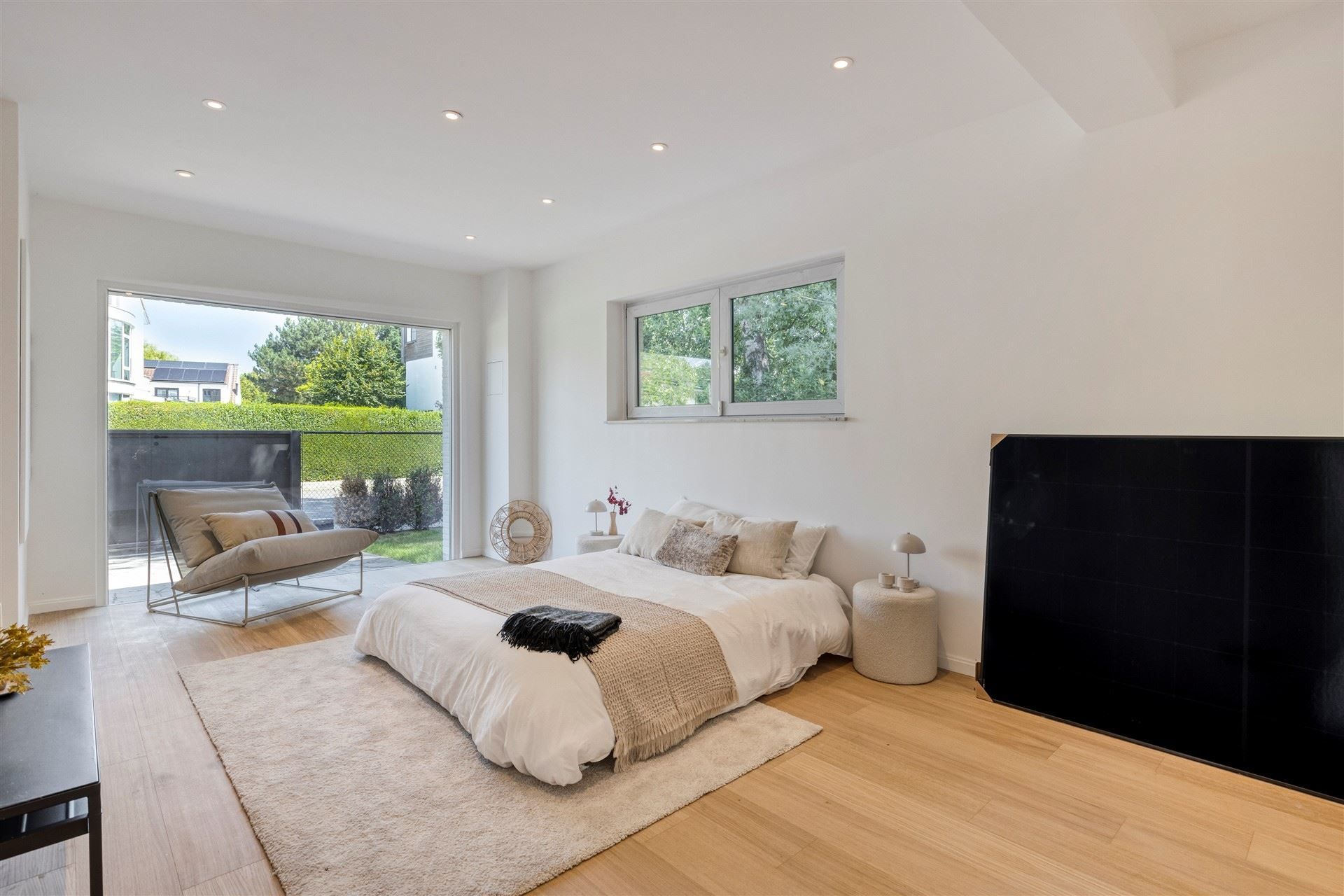 Top-notch gerenoveerde villa met 4 slaapkamers en 3 badkamers op 705m² met zuidtuin foto 20