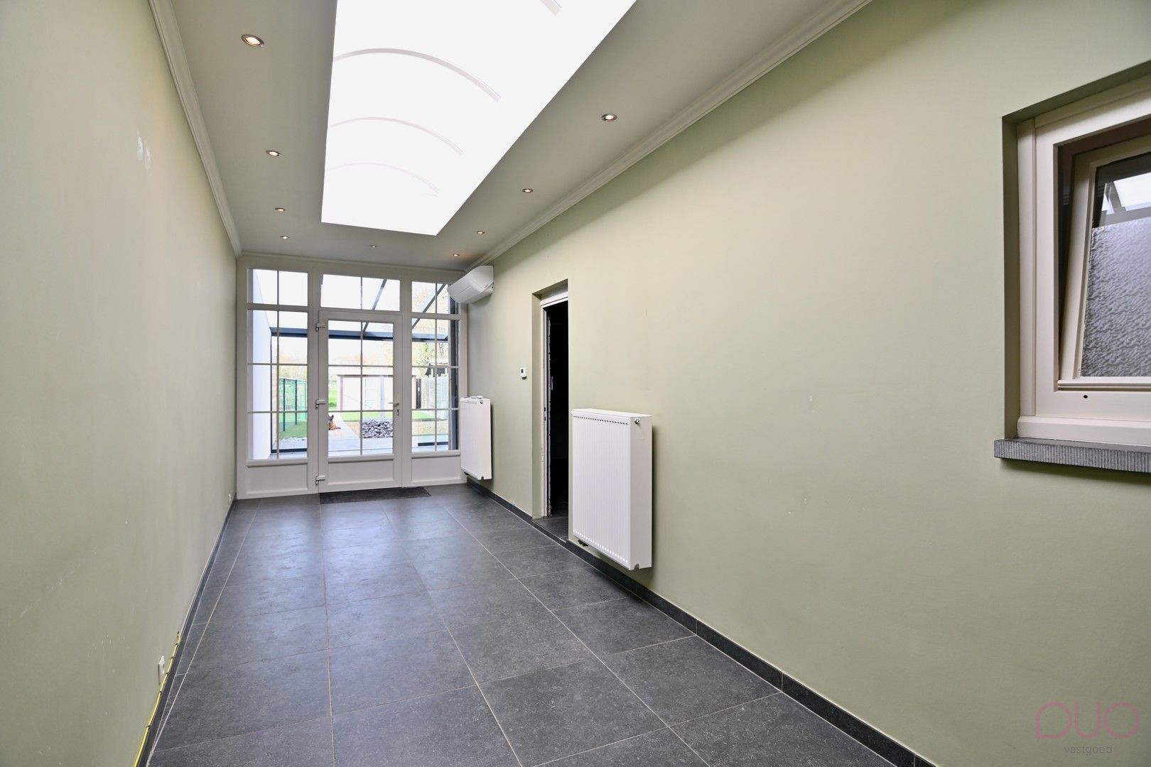 Instapklare woning, rustig gelegen in het centrum van Zoutleeuw, met landelijk uitzicht foto 7