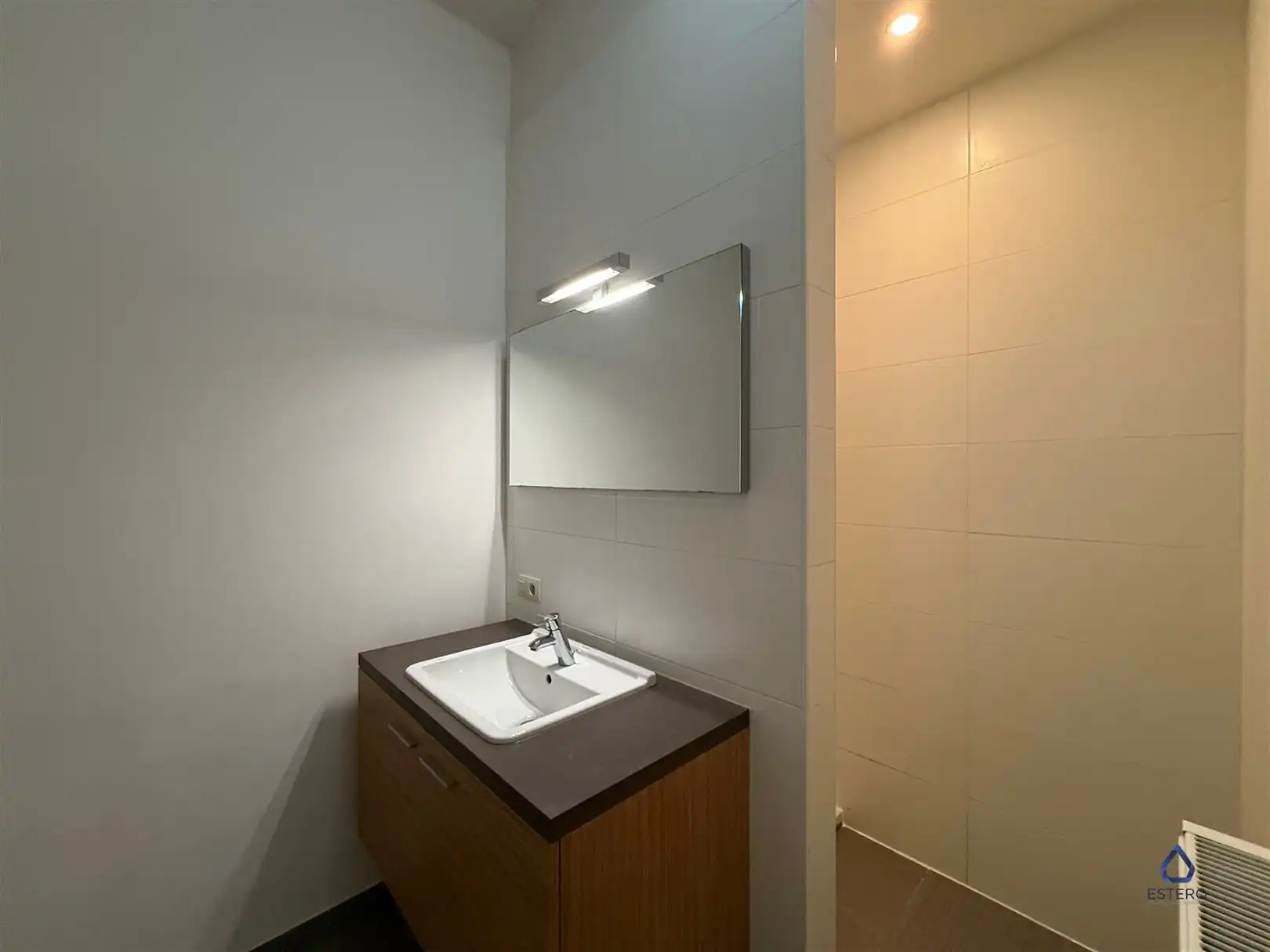 Uniek 2slpk appartement met gezellige binnenkoer foto 15