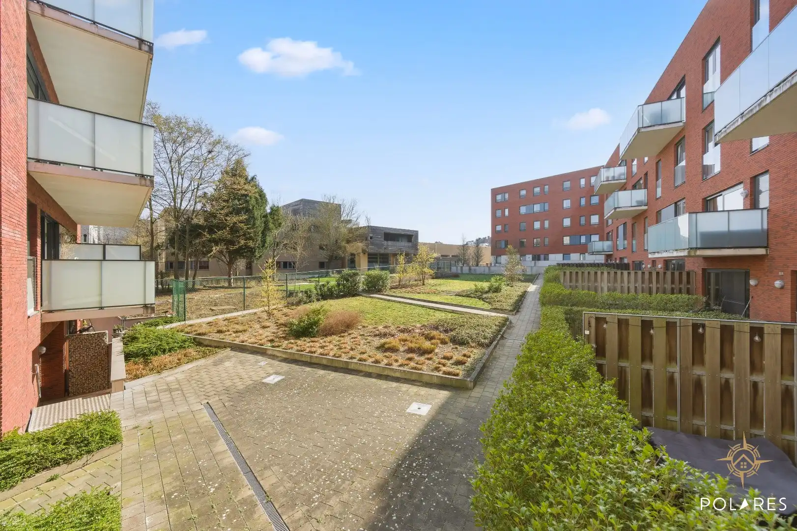 2-slaapkamerappartement op toplocatie foto 12