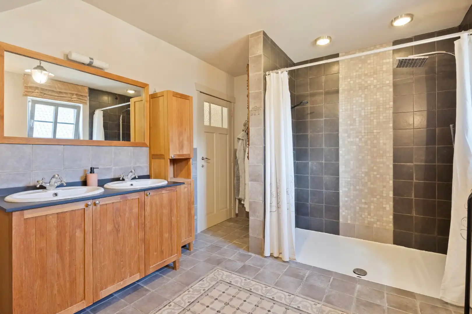 Landelijke woning met 3 slpks en poolhouse, rustig gelegen op 780 m² te Beverlo ! foto 25