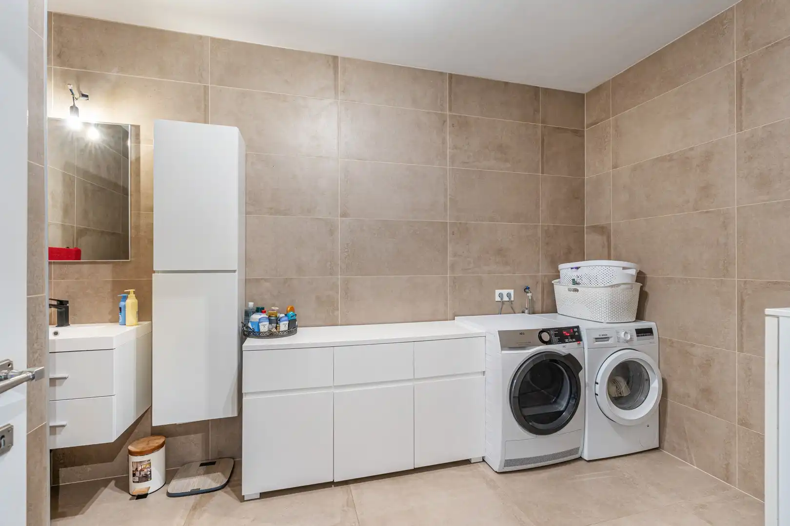 🏡 Instapklare halfopen bebouwing in landelijke stijl te koop in Houthalen-Helchteren (Binnenvaartstraat) foto 9