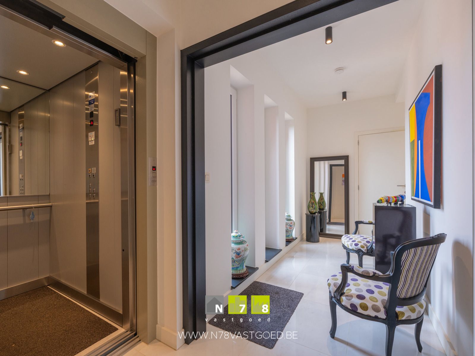 Penthouse te huur foto {{pictureIndex}}