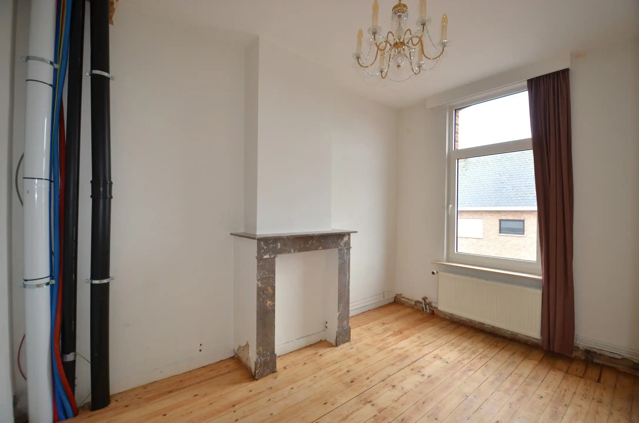 Zeer ruime karaktervolle rijwoning foto 17