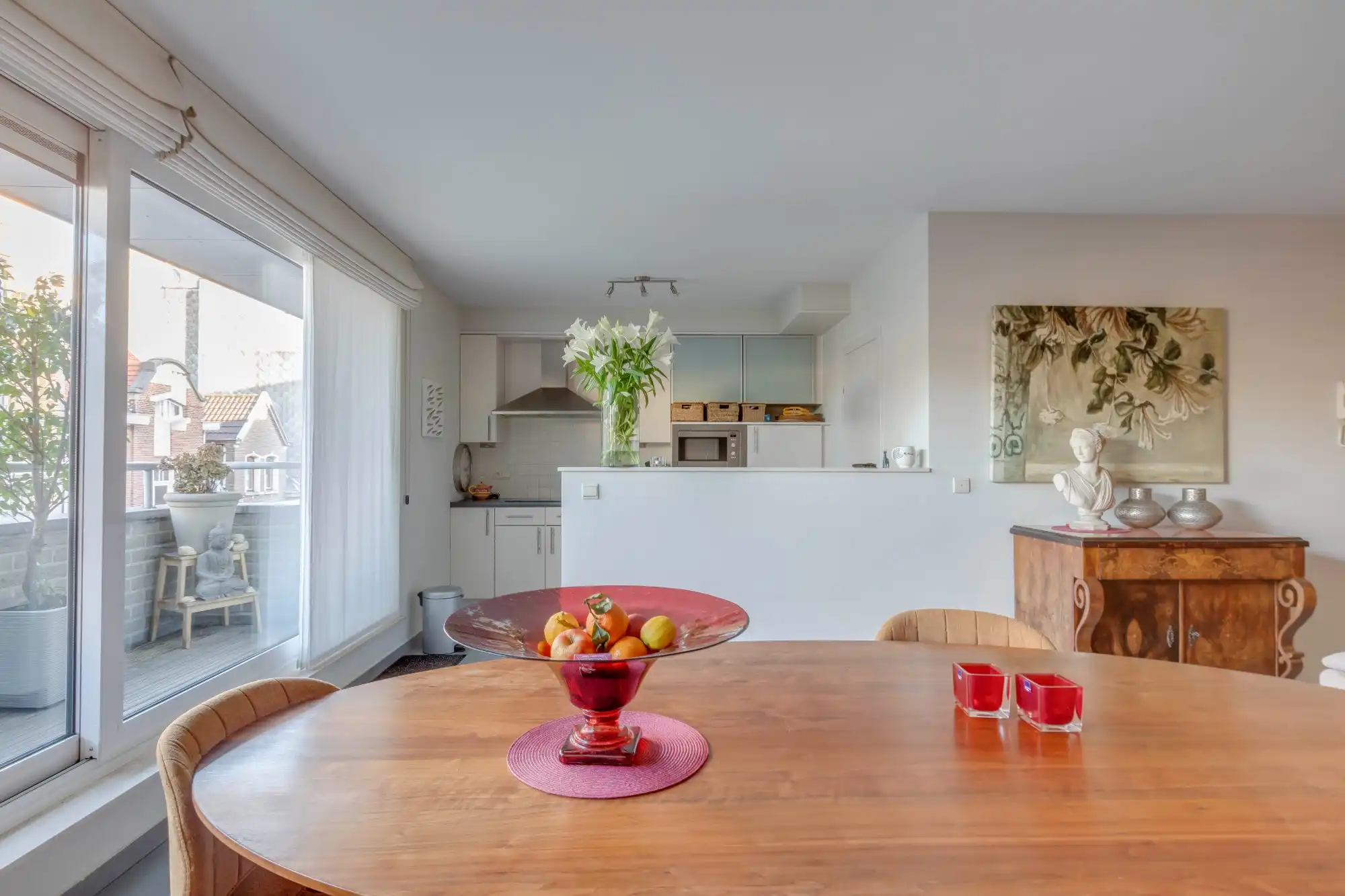 Ruim duplexappartement (123 m²) met 3 slaapkamers, 3 terrassen en autostaanplaats inclusief op toplocatie nabij station Sint-Niklaas foto 10