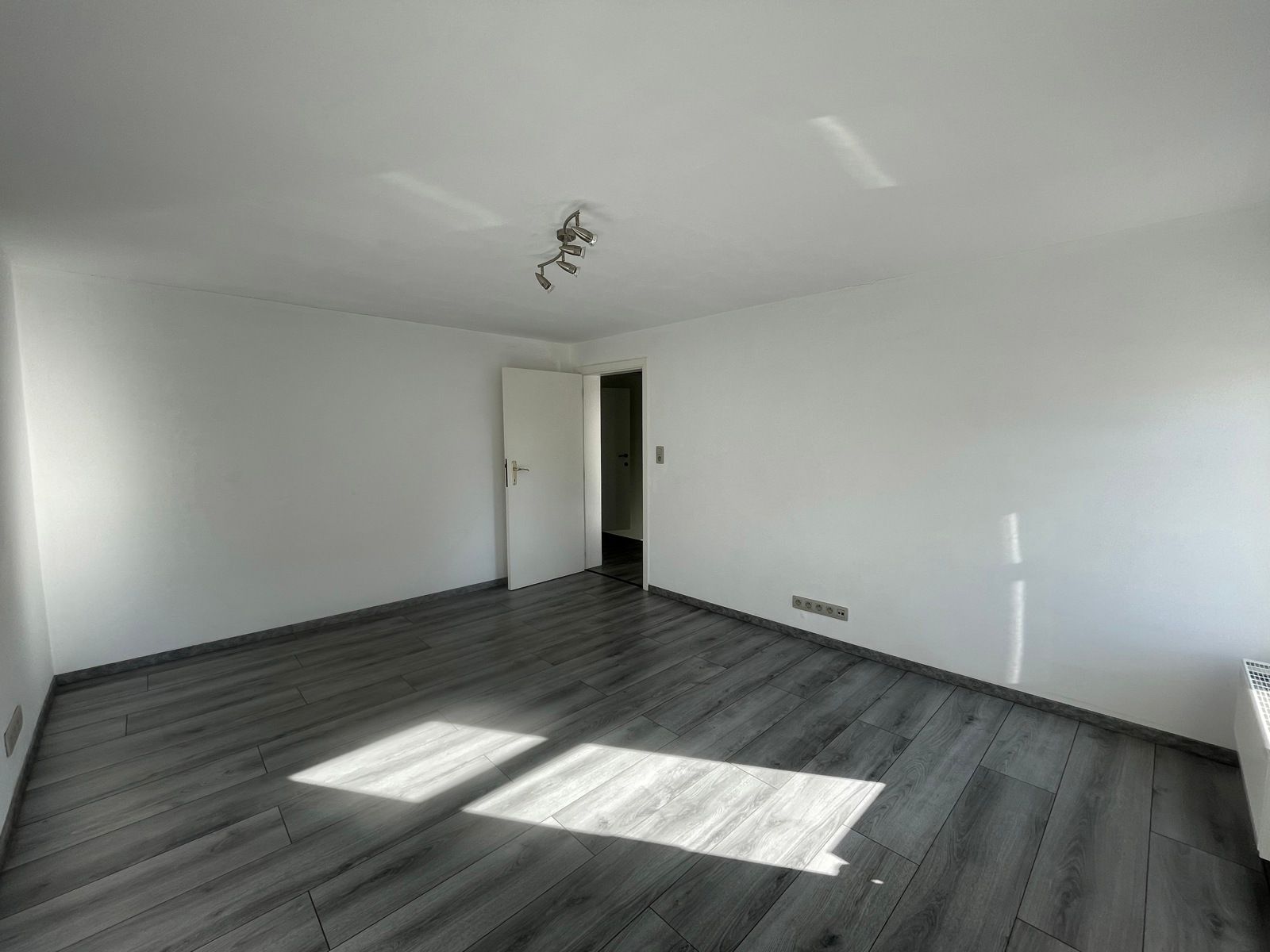 instapklare gezinswoning te Meensel-Kiezegem foto 14