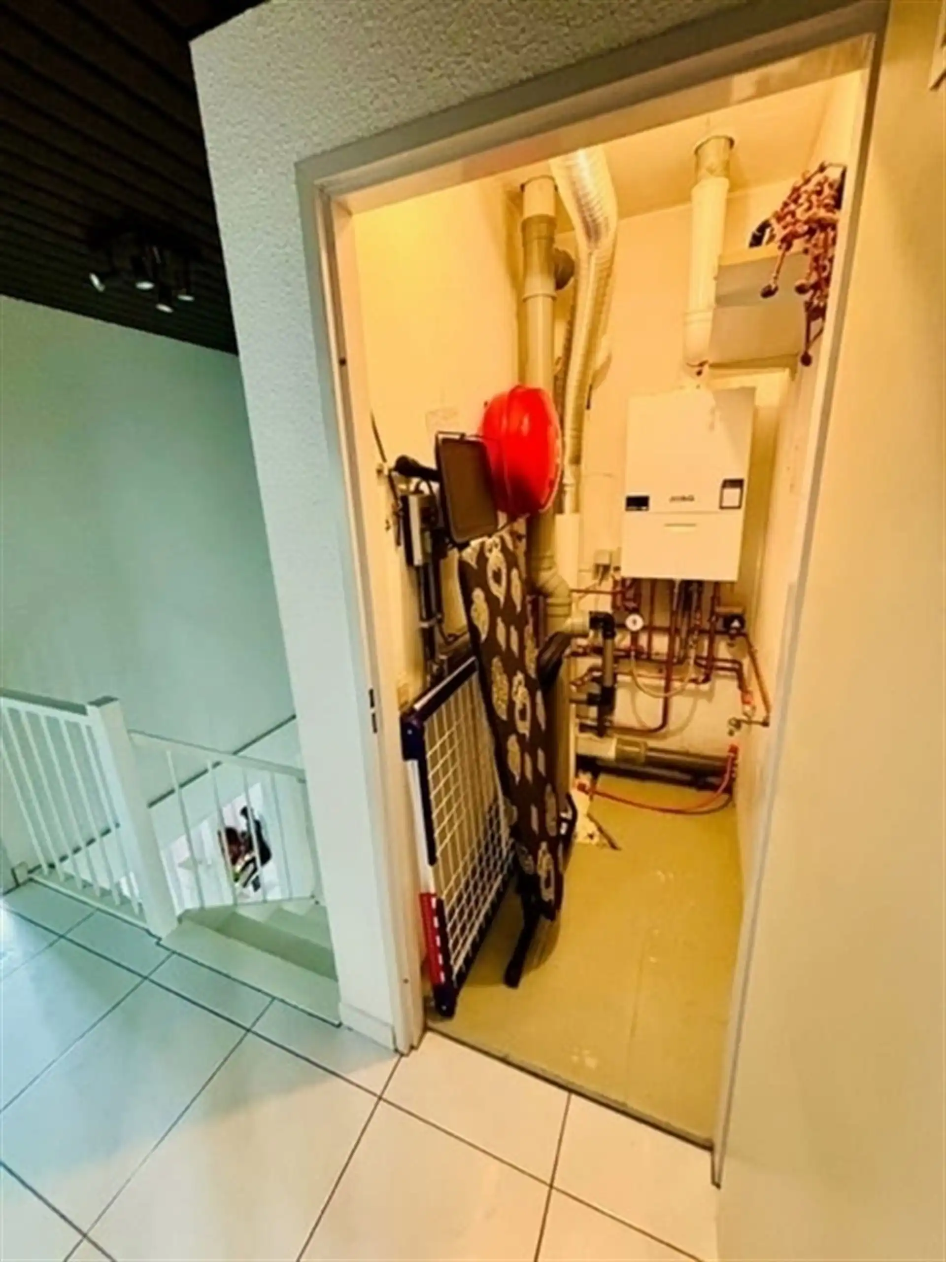 Woning gelegen in een oase van rust en natuur! foto 30