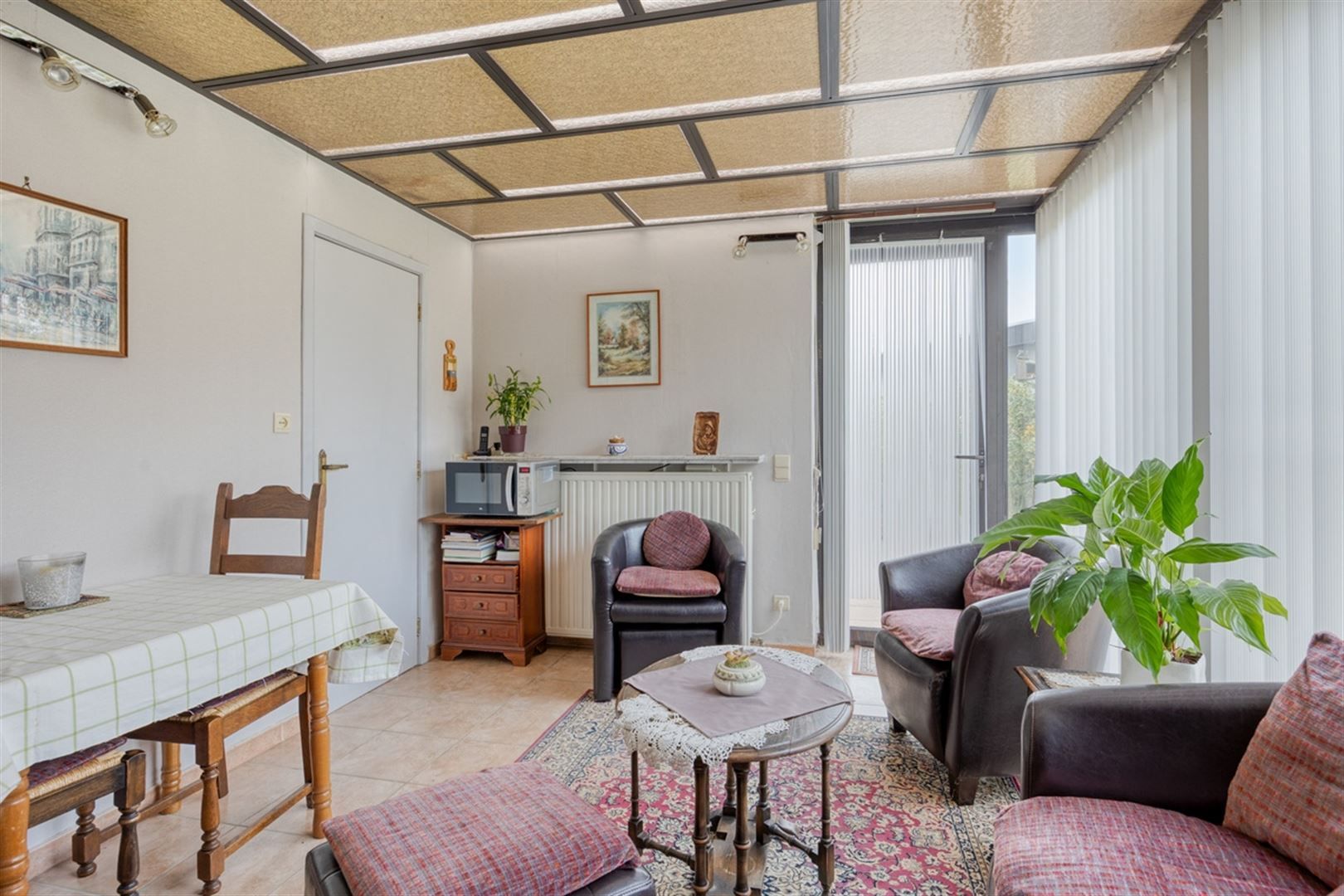 Mooi gelegen bungalow met 3 slaapkamers foto 14