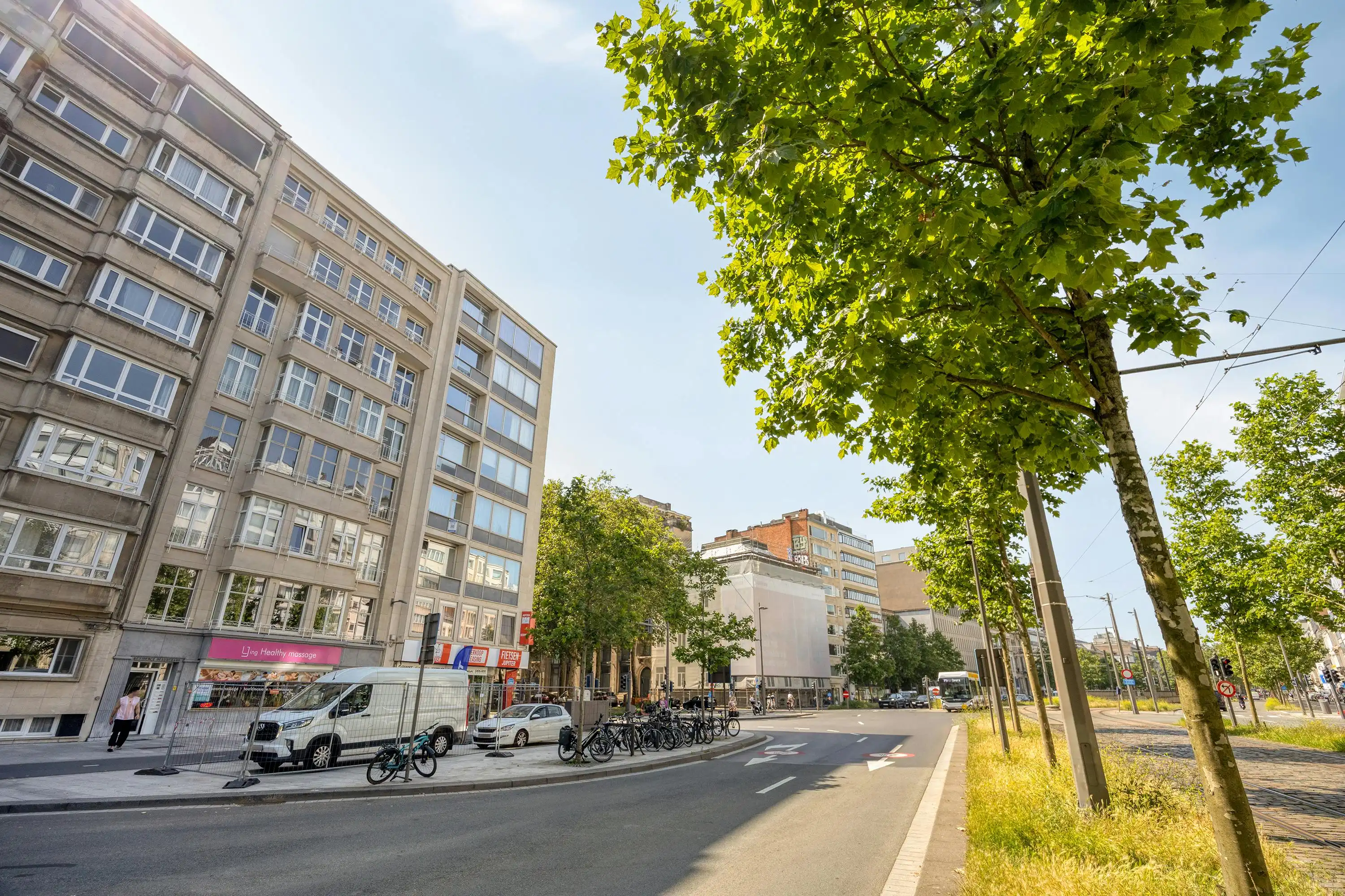 Uniek appartement (ca. 172m²) te koop in centrum Antwerpen foto 27
