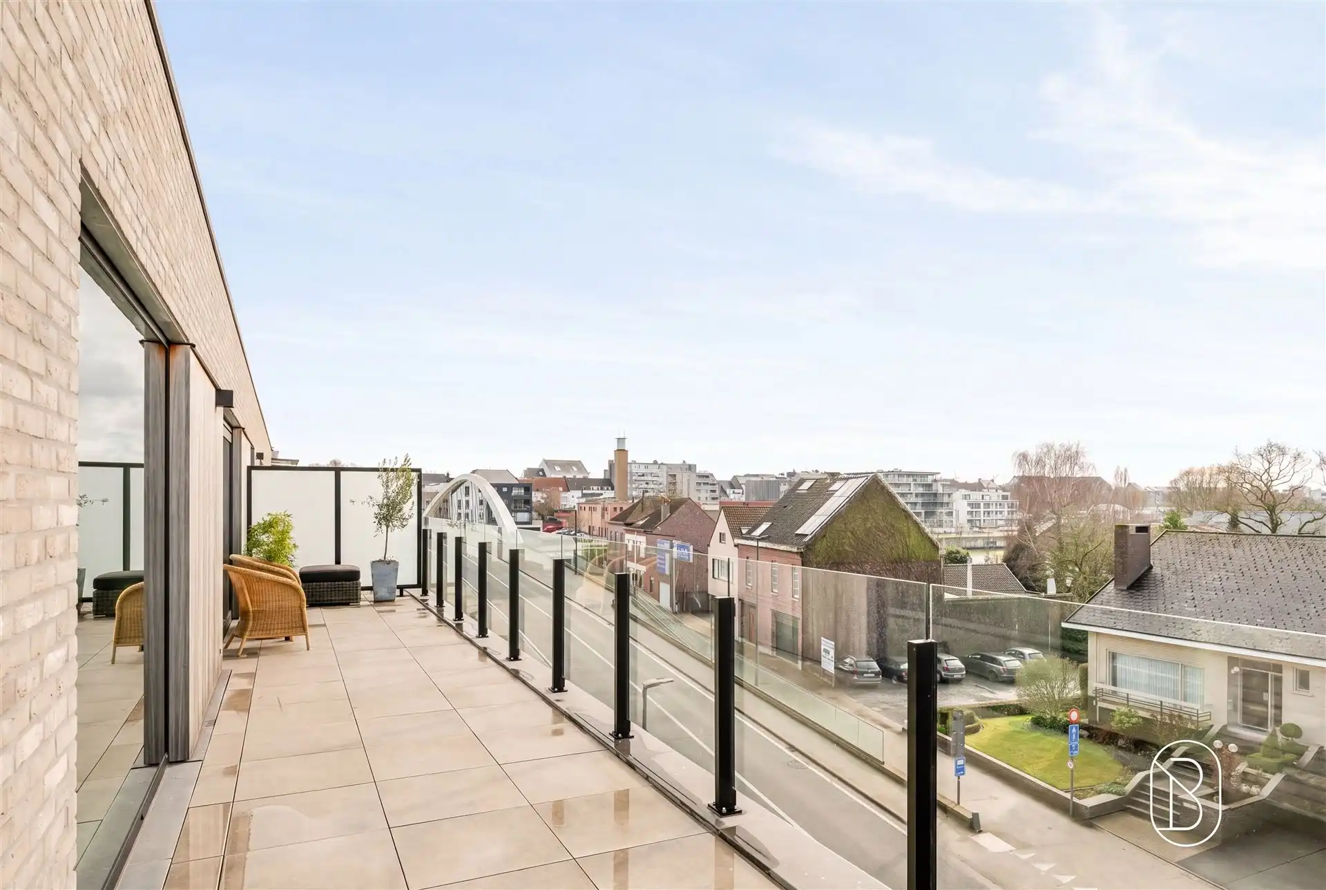 Prachtige penthouse met 3 slk op toplocatie in Harelbeke foto 4
