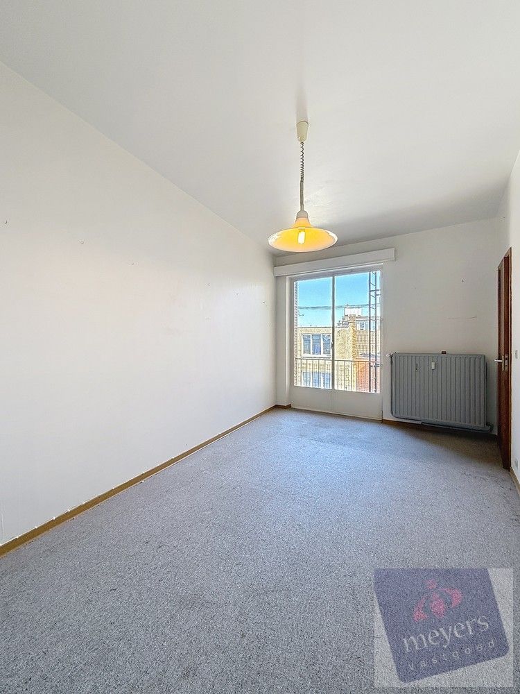 Ruim en lichtrijk appartement met 3 slaapkamers in hartje Hasselt foto 17