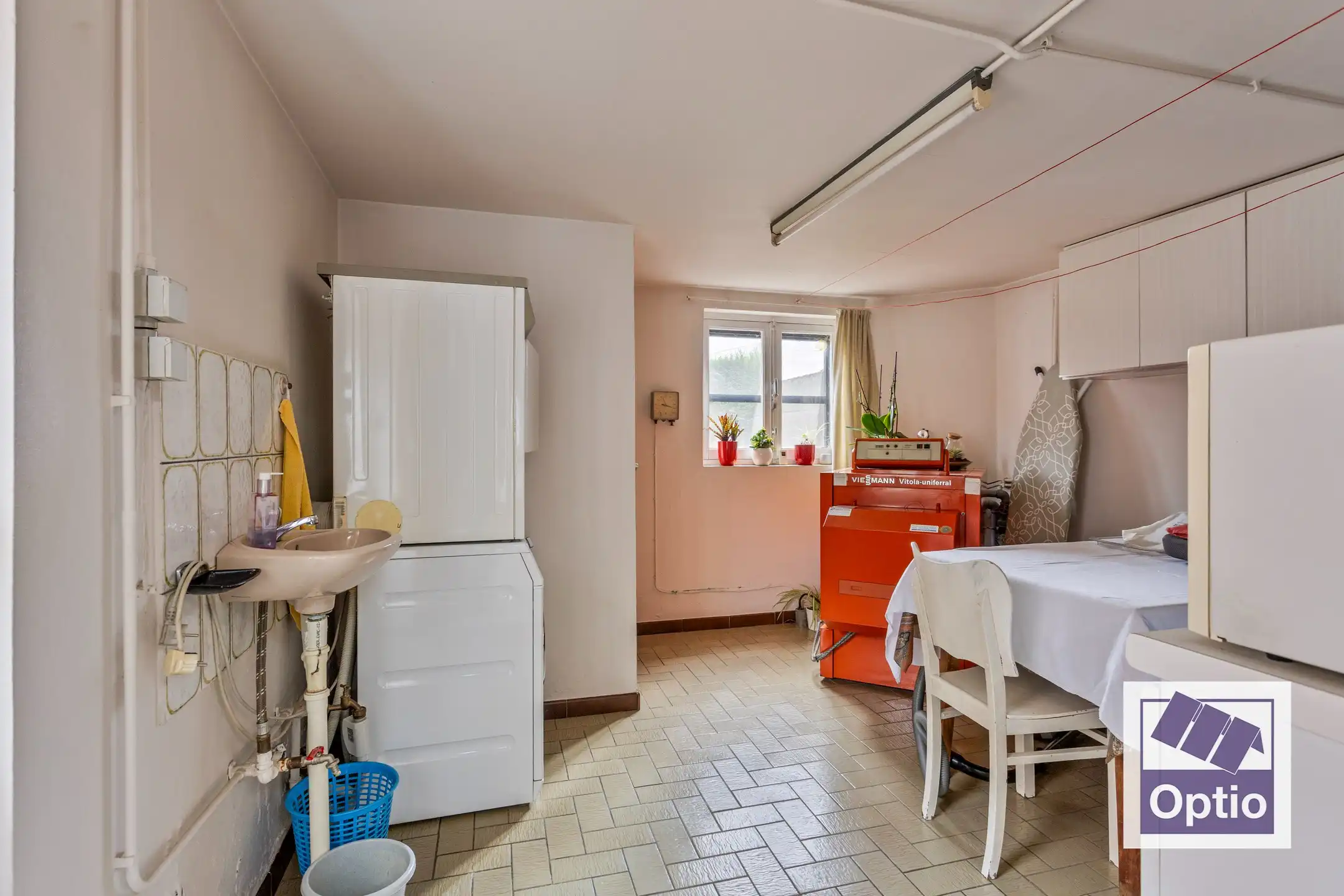 Woning met 5 slaapkamers en grote tuin. foto 17