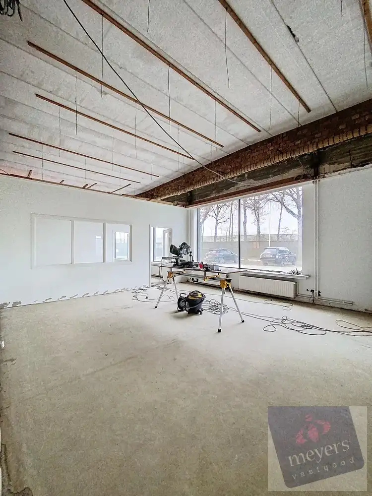 Exclusief bedrijfscomplex met uitzonderlijke flexibiliteit en topligging in Bocholt foto 27