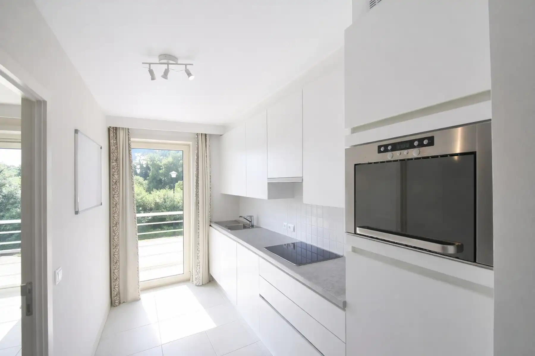 Rustig gelegen appartement met 2 slaapkamers en garage te Beernem foto 10