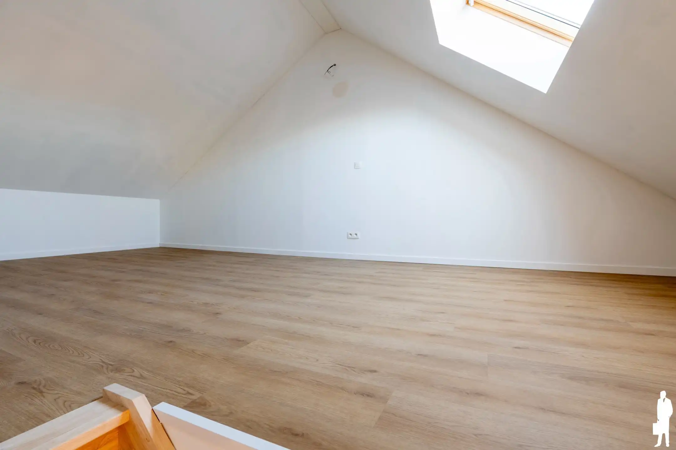 Gerenoveerde woning met tuin en handige achtertoegang foto 17