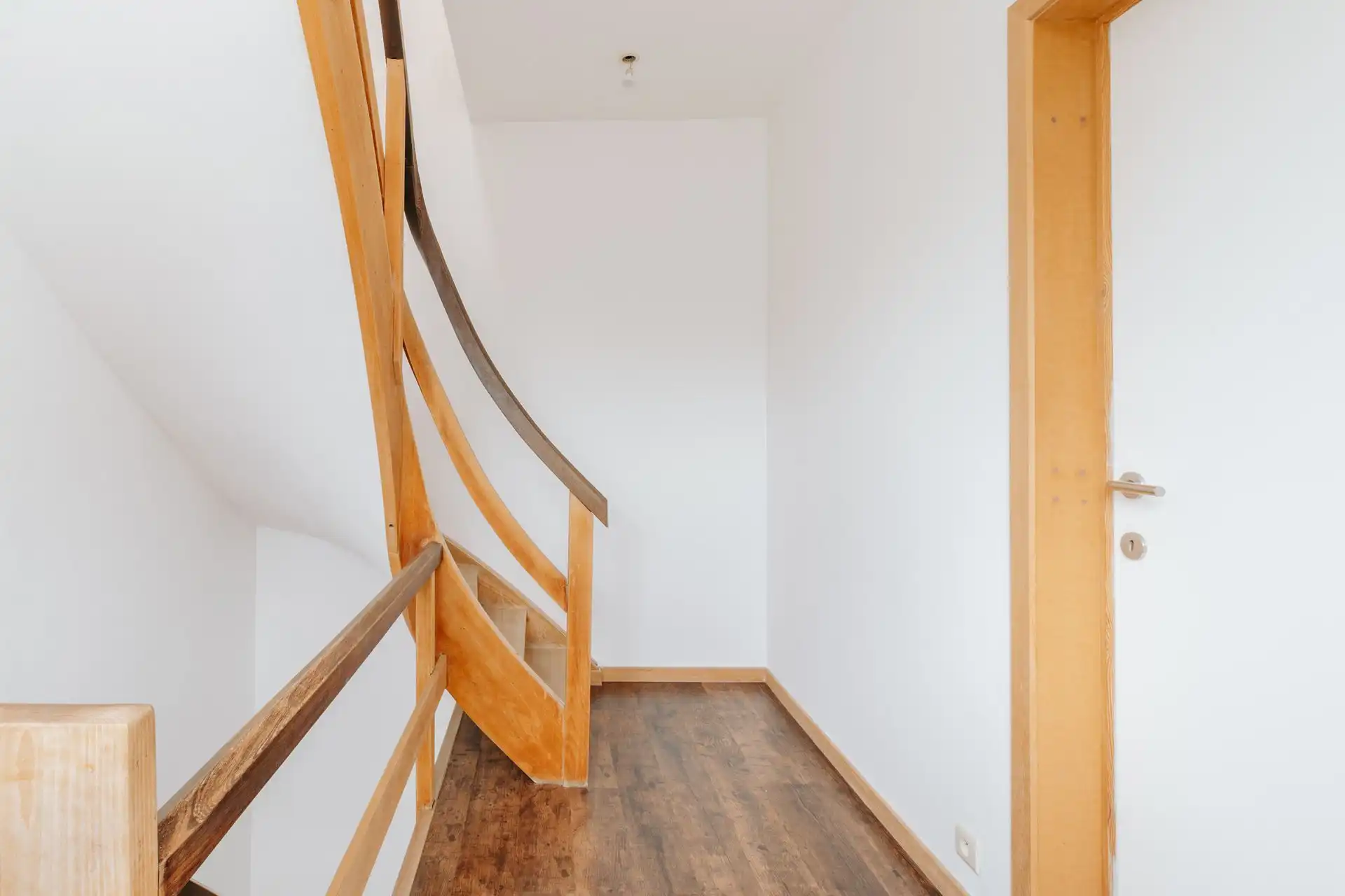 Instapklare woning in gegeerde woonwijk foto 11