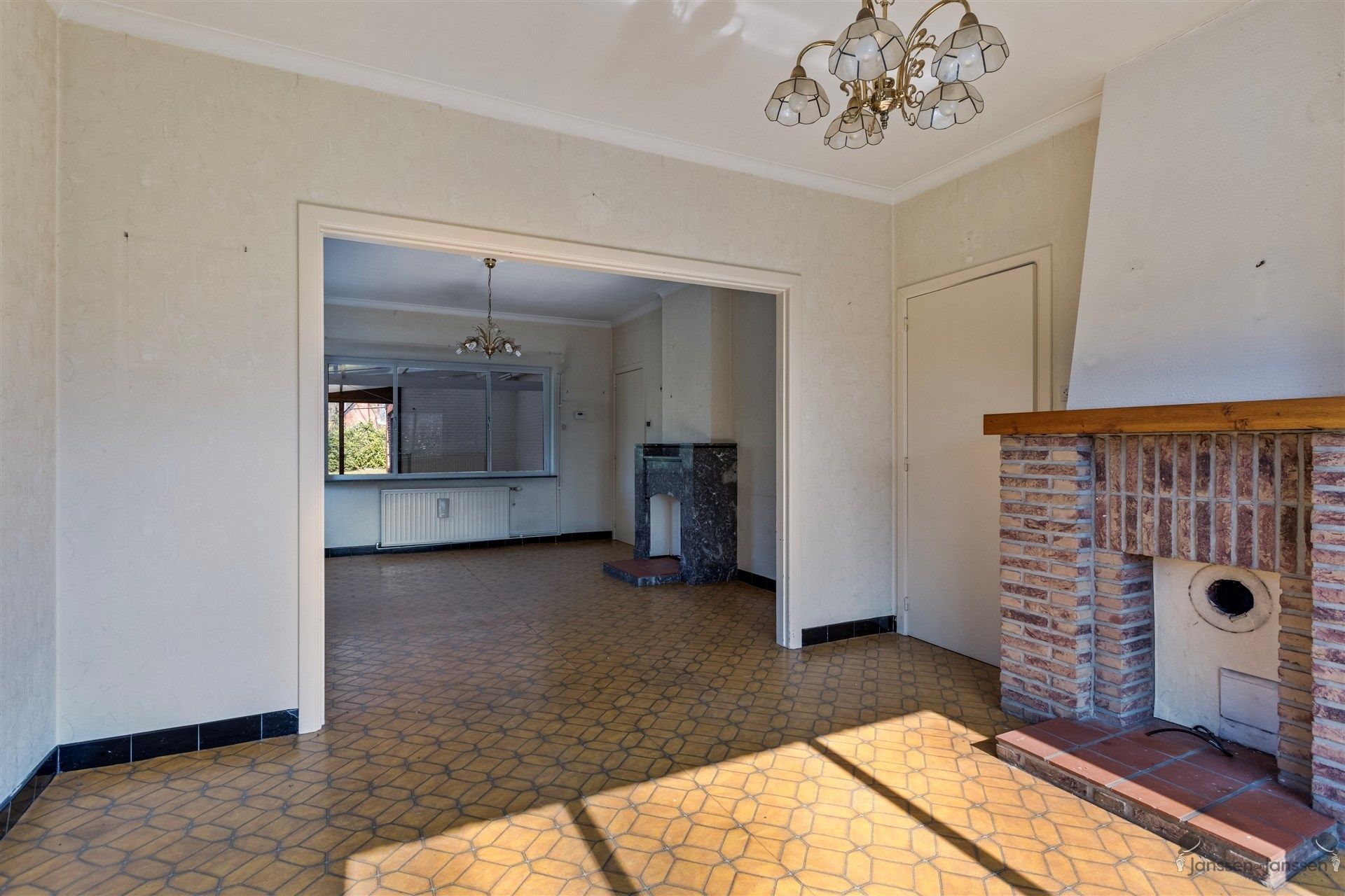 Karaktervolle woning met veel potentieel in het groene Sterrebos!  foto 6