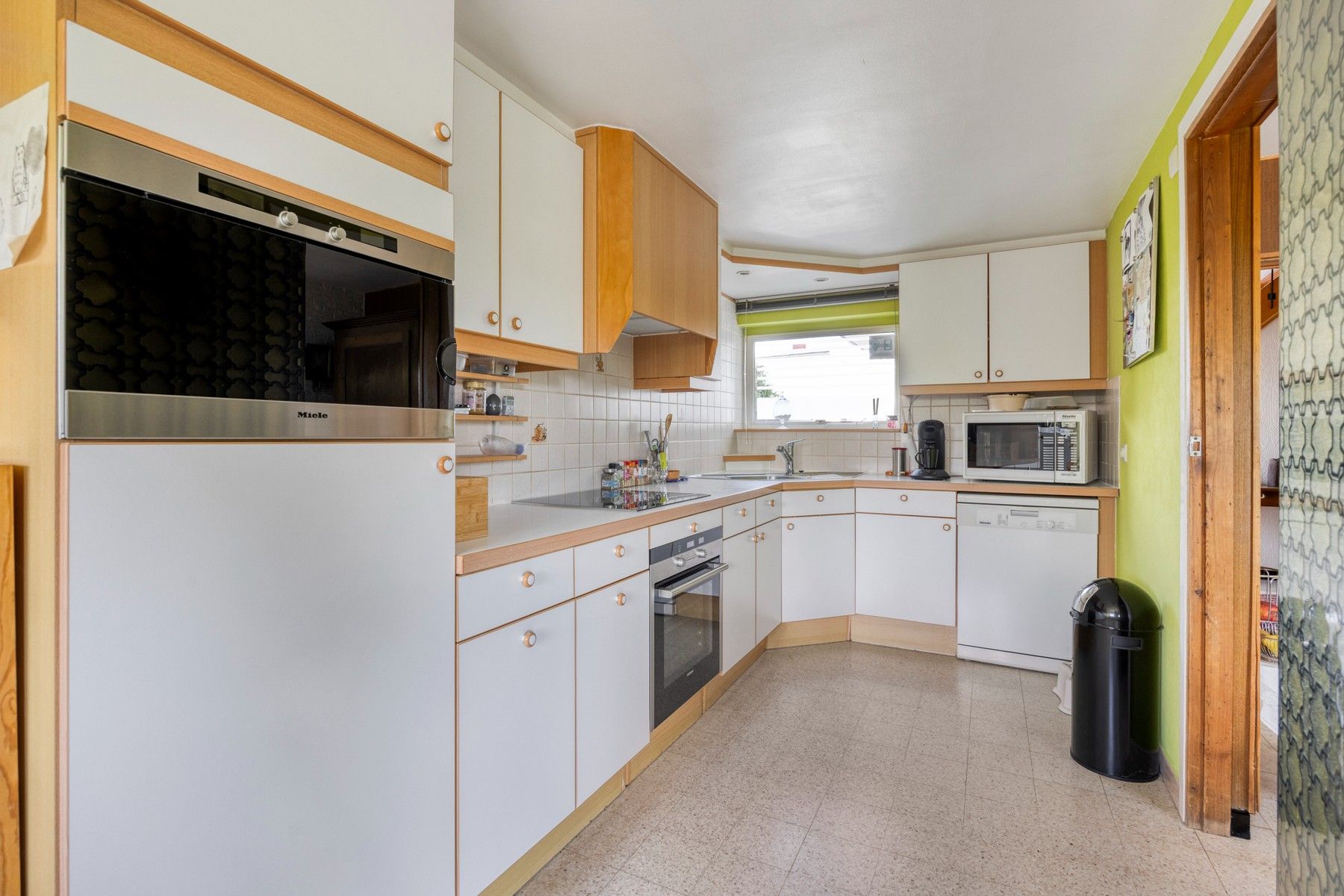Gezellige 4-gevelwoning met mooie ZW georiënteerde tuin foto 10