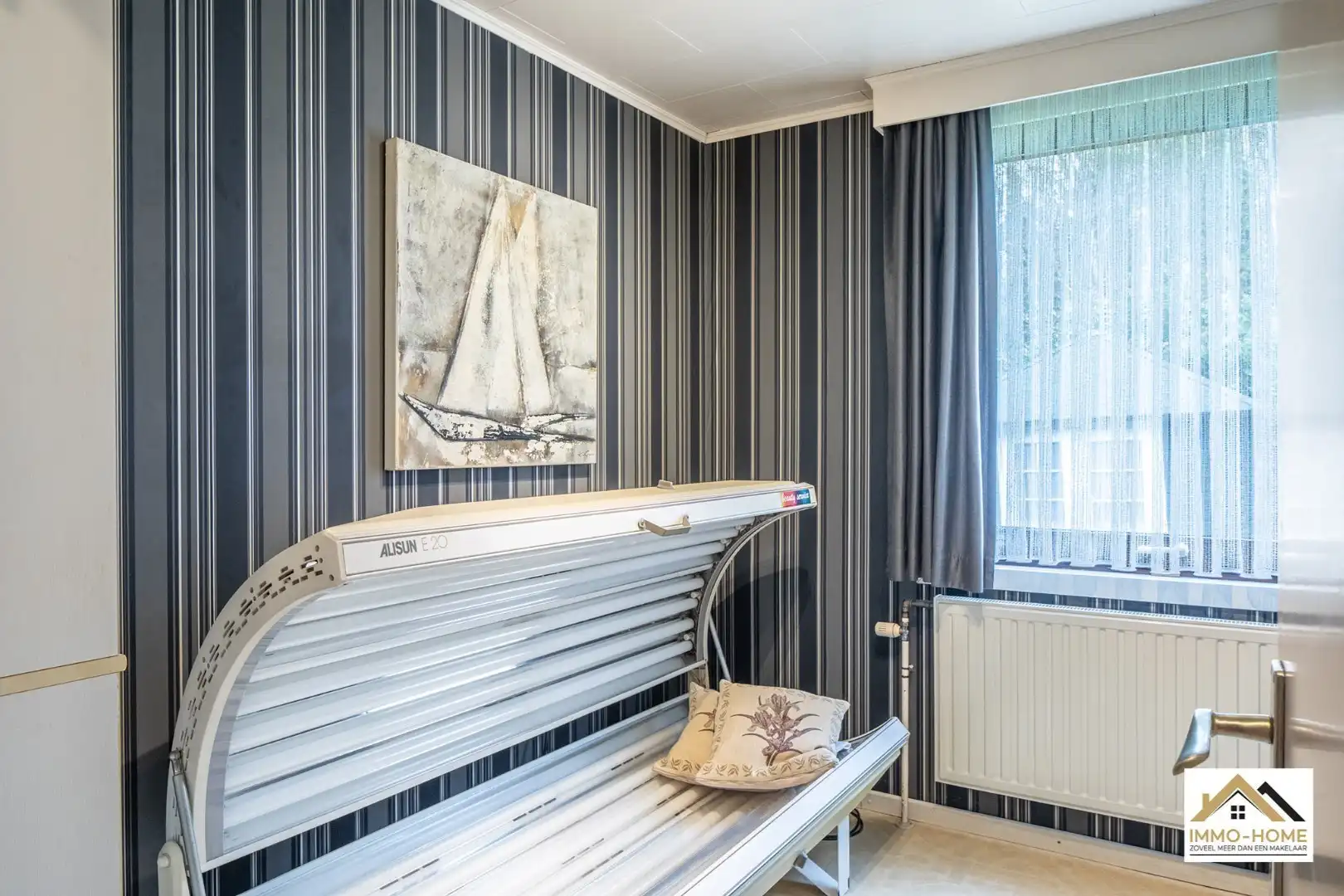 Charmante bungalow op topligging in woonwijk  foto 24