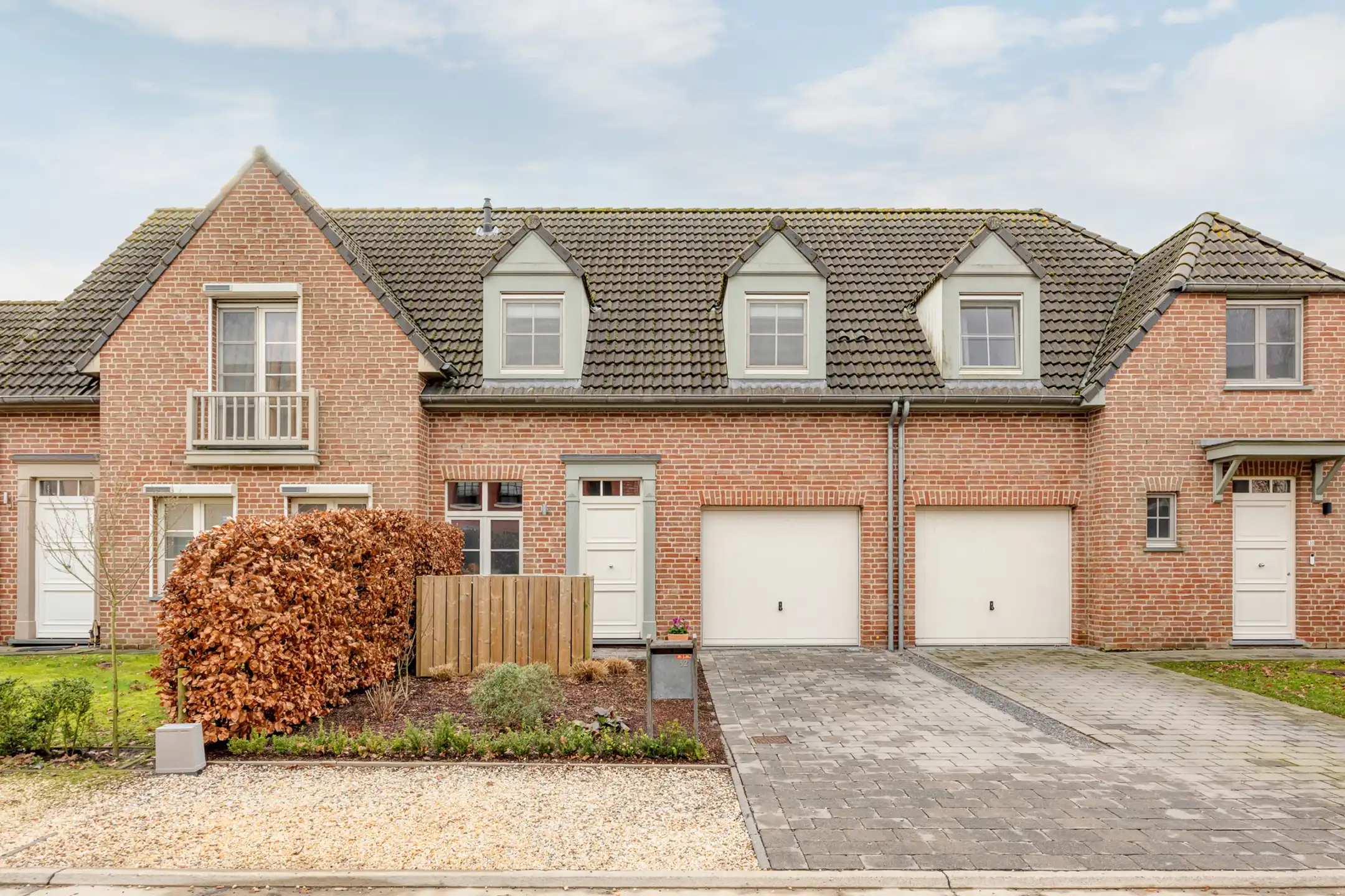 Energiezuinige gezinswoning in doodlopende straat te Beerse! foto {{pictureIndex}}