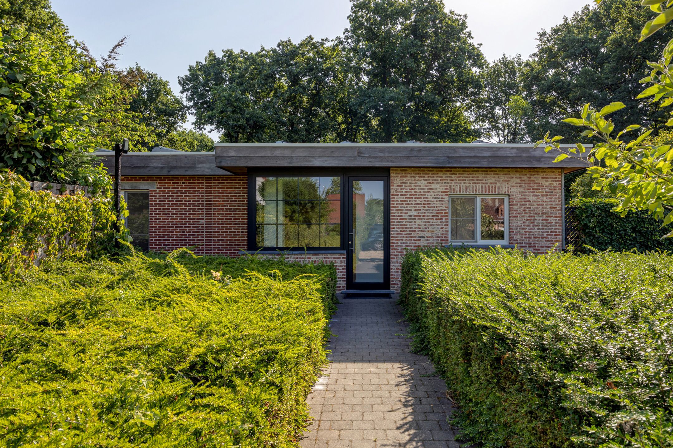 ()=>{if(producerUpdateValueVersion(node),producerAccessed(node),node.value===ERRORED)throw node.error;return node.value} Ronkaartweg 26 - 2980 Zoersel
